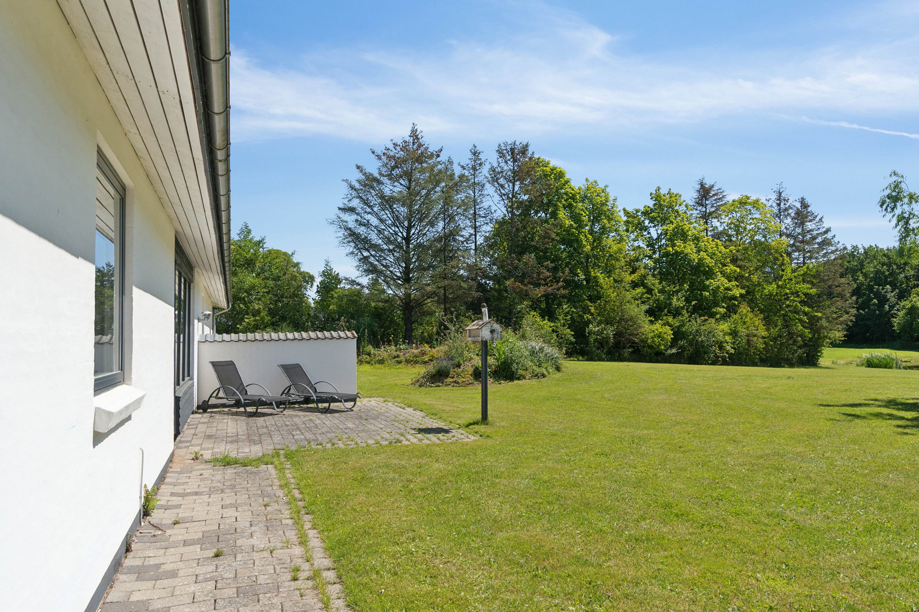 Fremhævet set fra haven billede i fuldskærmstilstand. Billede af Ny Sebberupvej 17, 8723 Løsning