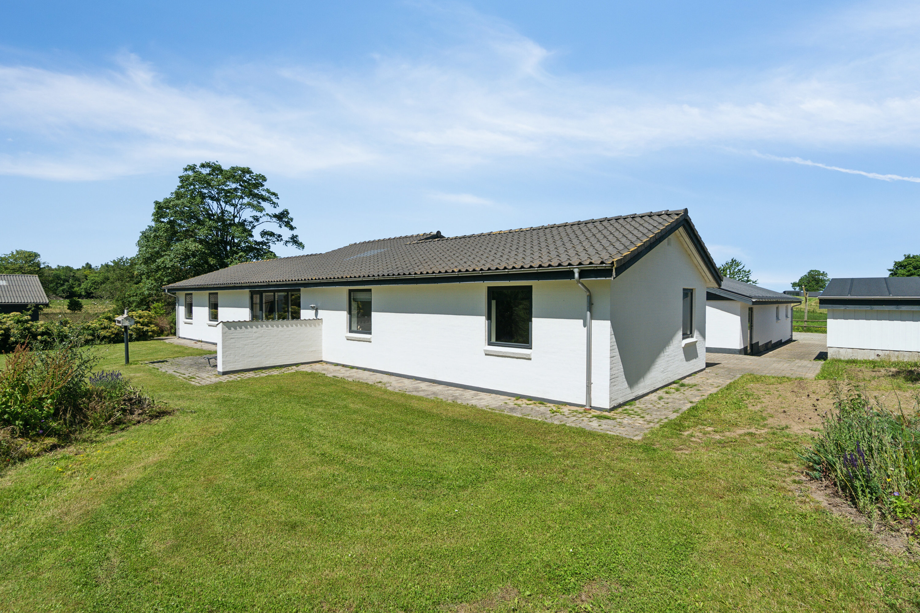 Fremhævet set fra haven billede i fuldskærmstilstand. Billede af Ny Sebberupvej 17, 8723 Løsning