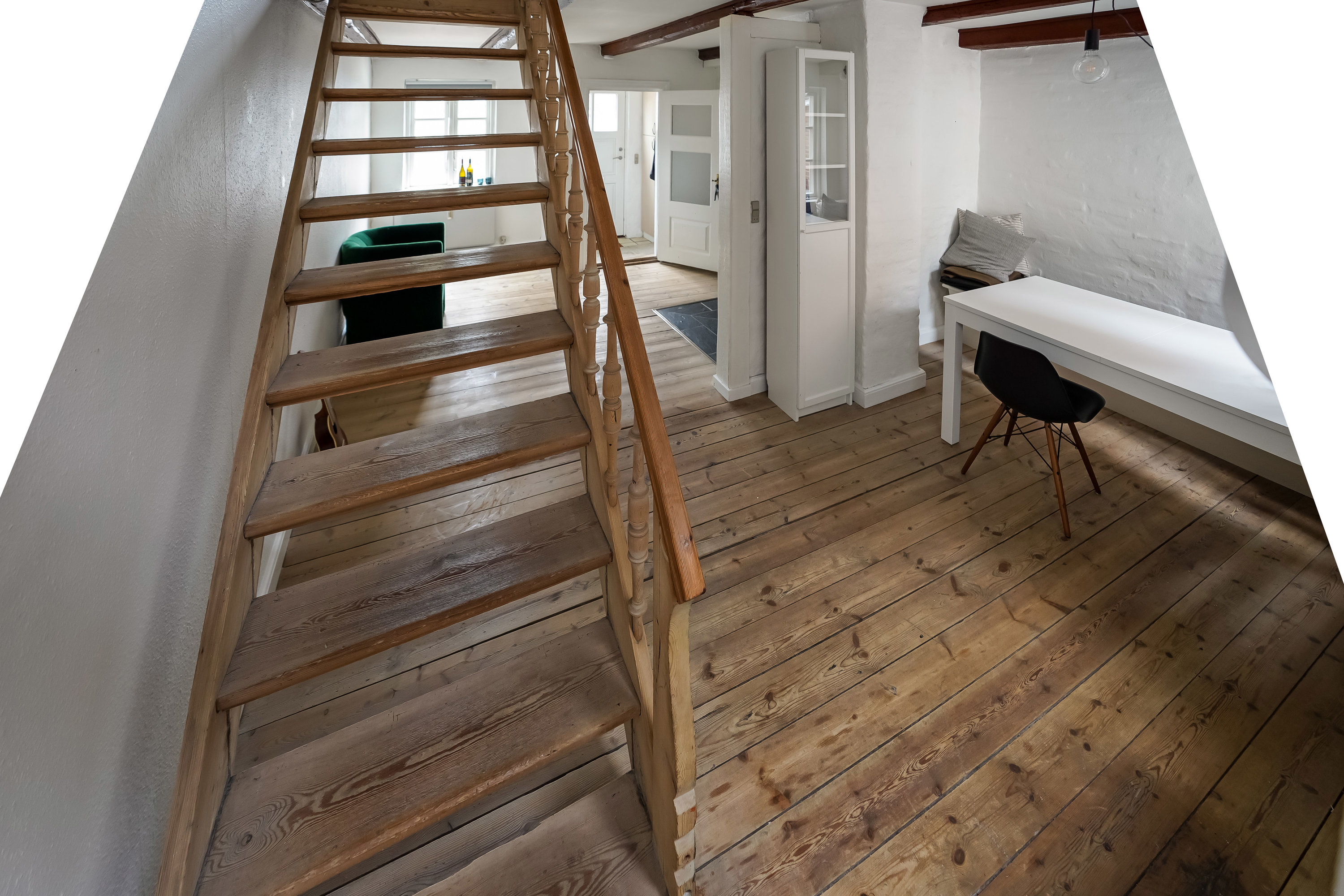 Fremhævet andet billede i fuldskærmstilstand. Billede af Kirkegårds Allé 11, 5000 Odense C