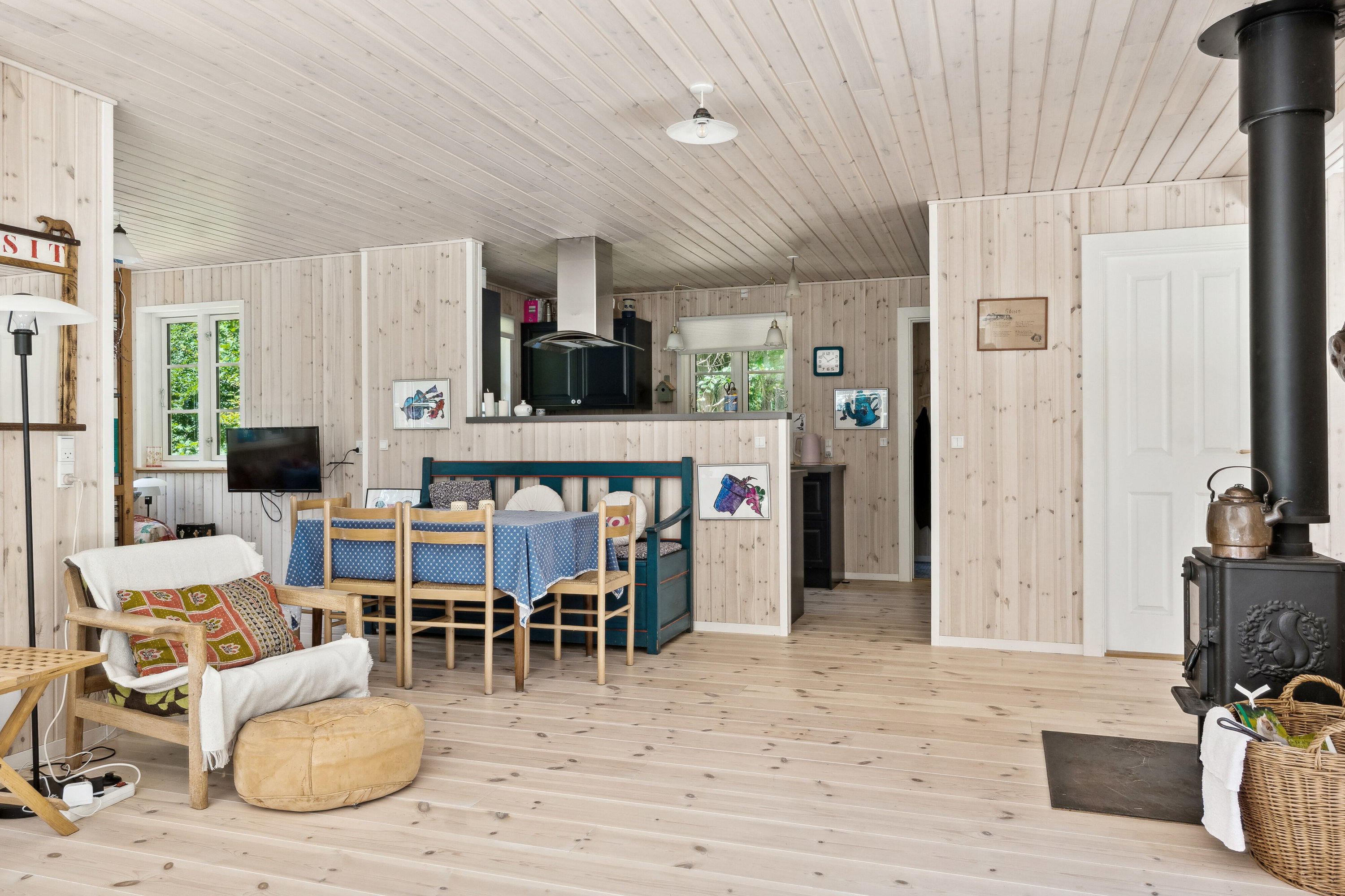 Fremhævet stue billede i fuldskærmstilstand. Billede af Vej 13 Nr 29, Vig Lyng, 4560 Vig