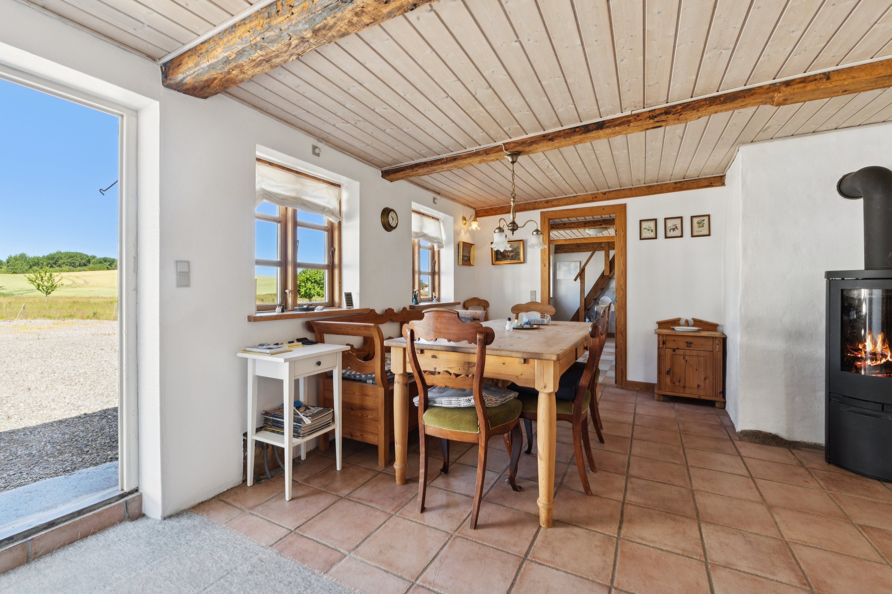 Fremhævet spisestue billede i fuldskærmstilstand. Billede af Klæsøvej 4, Klæsø, 5900 Rudkøbing