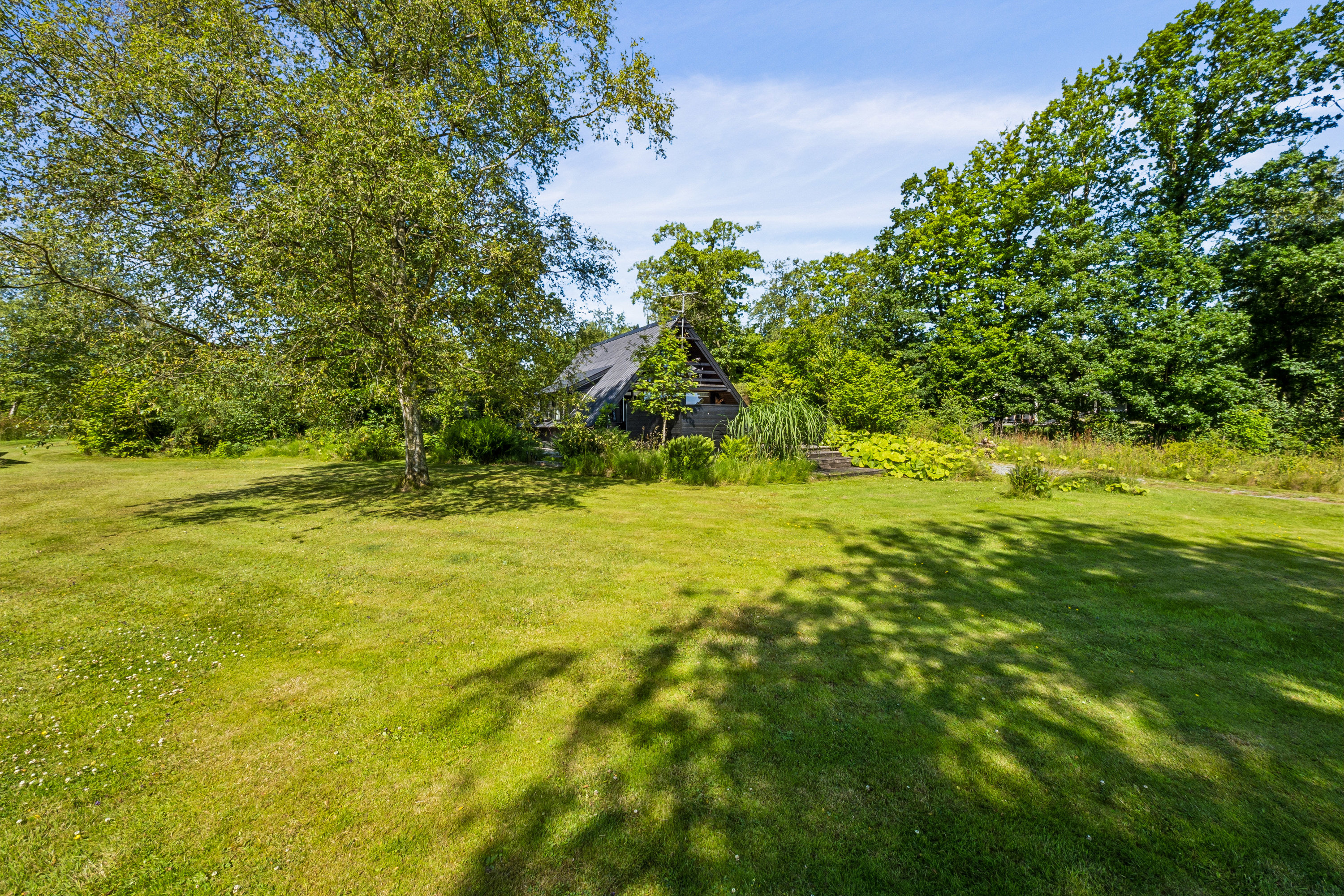 Fremhævet have billede i fuldskærmstilstand. Billede af Astrup Vig 83, Astrup Vig, 7870 Roslev