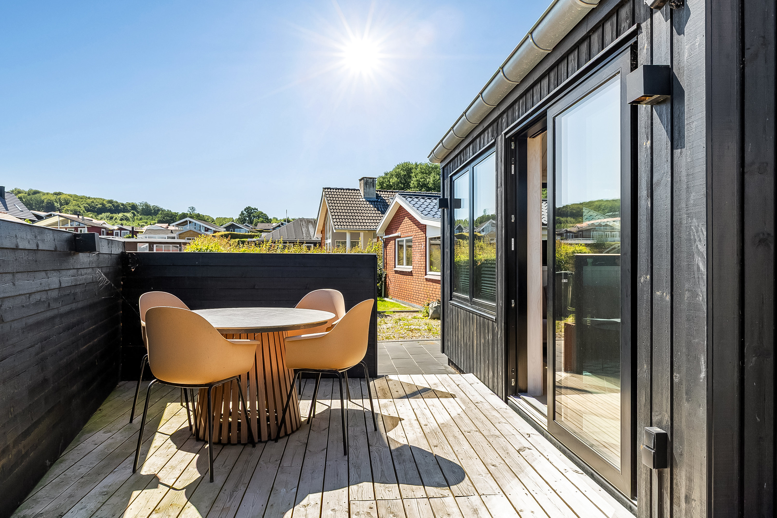 Fremhævet terrasse billede i fuldskærmstilstand. Billede af Nyvej Grønninghoved 3, Grønninghoved, 6093 Sjølund