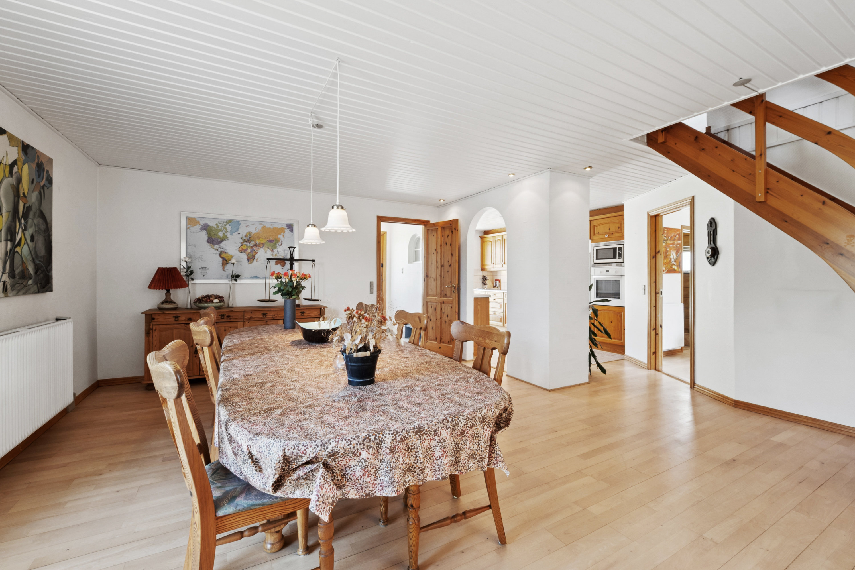 Fremhævet stue billede i fuldskærmstilstand. Billede af Holstebrovej 167, Ravnstrup, 8800 Viborg