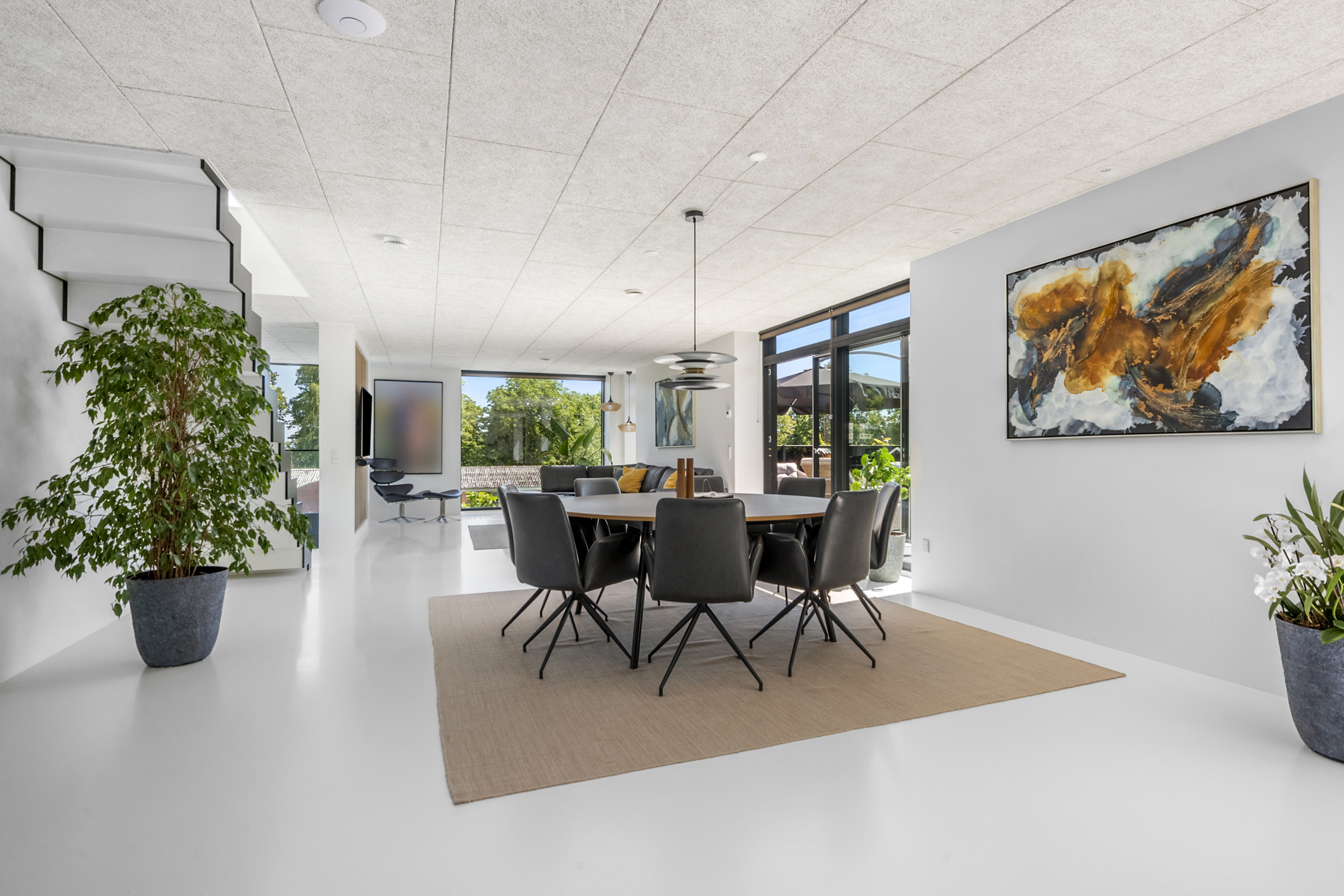 Fremhævet spisestue billede i fuldskærmstilstand. Billede af Torvald Køhlsvej 41, 8300 Odder