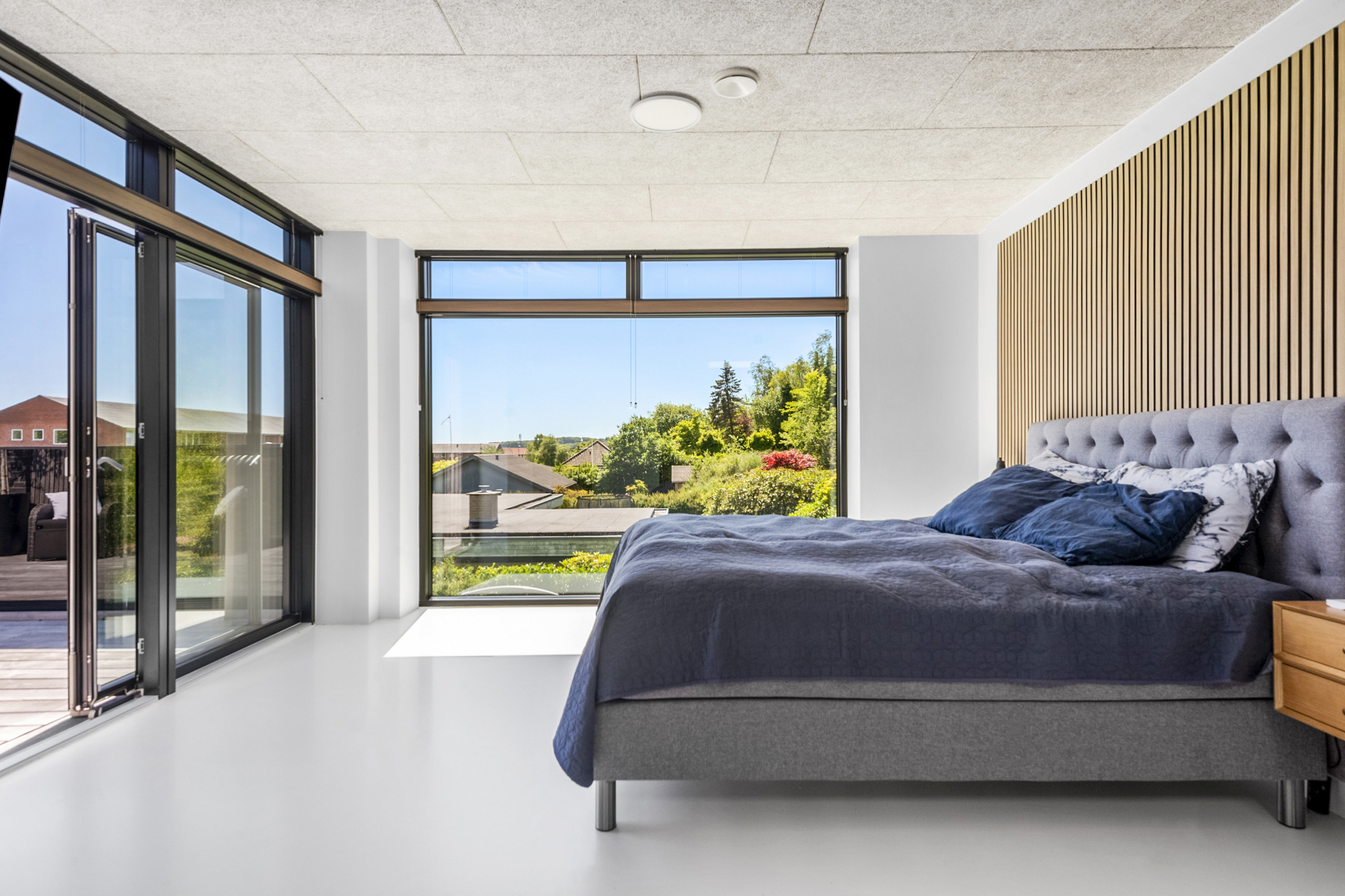 Fremhævet soveværelse billede i fuldskærmstilstand. Billede af Torvald Køhlsvej 41, 8300 Odder