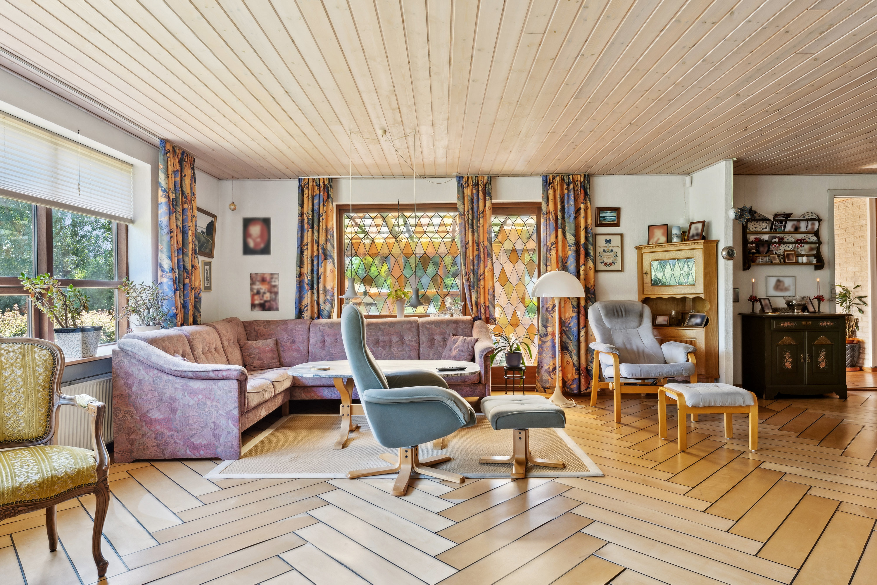 Fremhævet stue billede i fuldskærmstilstand. Billede af Lærkevej 15, 8850 Bjerringbro