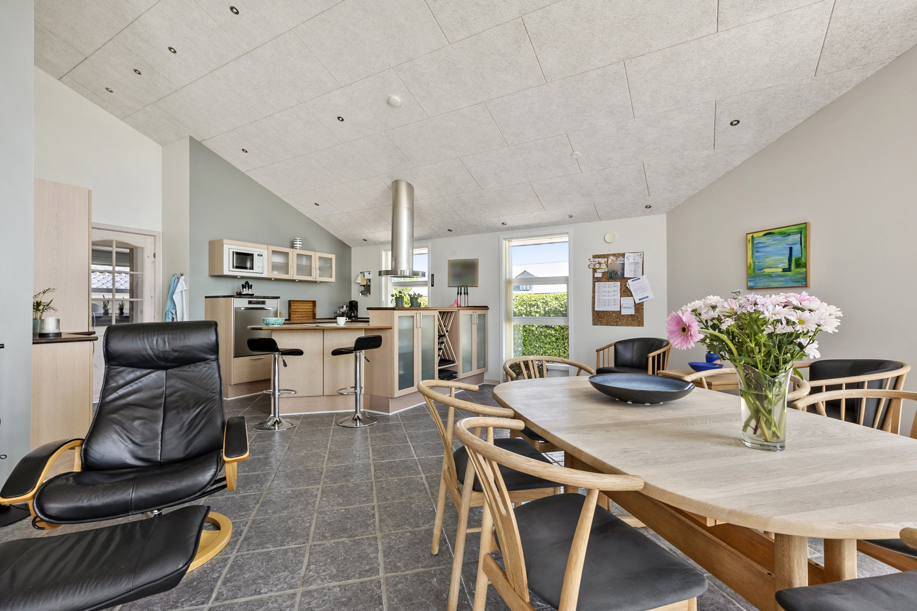 Fremhævet spisestue billede i fuldskærmstilstand. Billede af Skarrevvej 304, 6200 Aabenraa