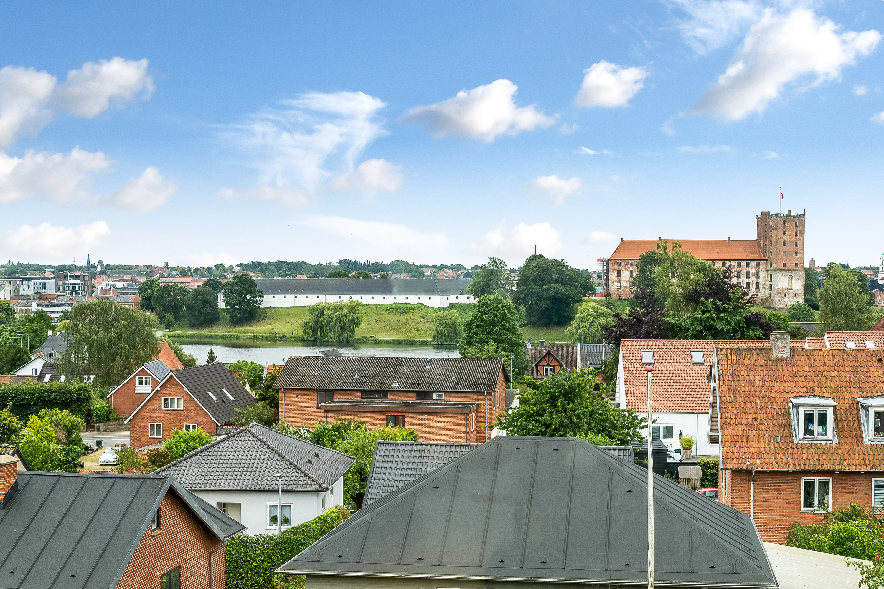 Fremhævet udsigt billede i fuldskærmstilstand. Billede af Vagtelvej 9, 6000 Kolding
