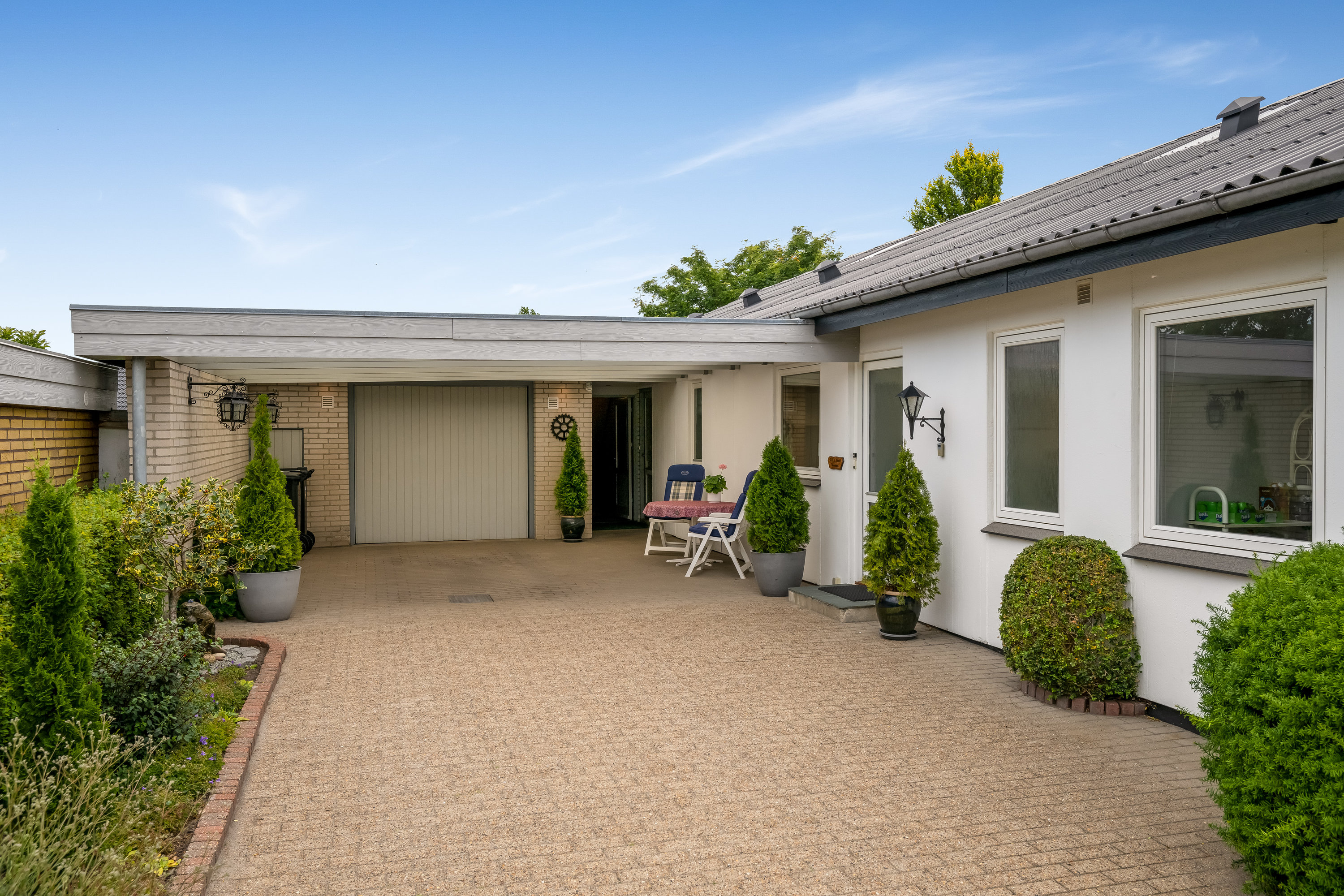 Fremhævet facade billede i fuldskærmstilstand. Billede af Uglevej 2, 6900 Skjern