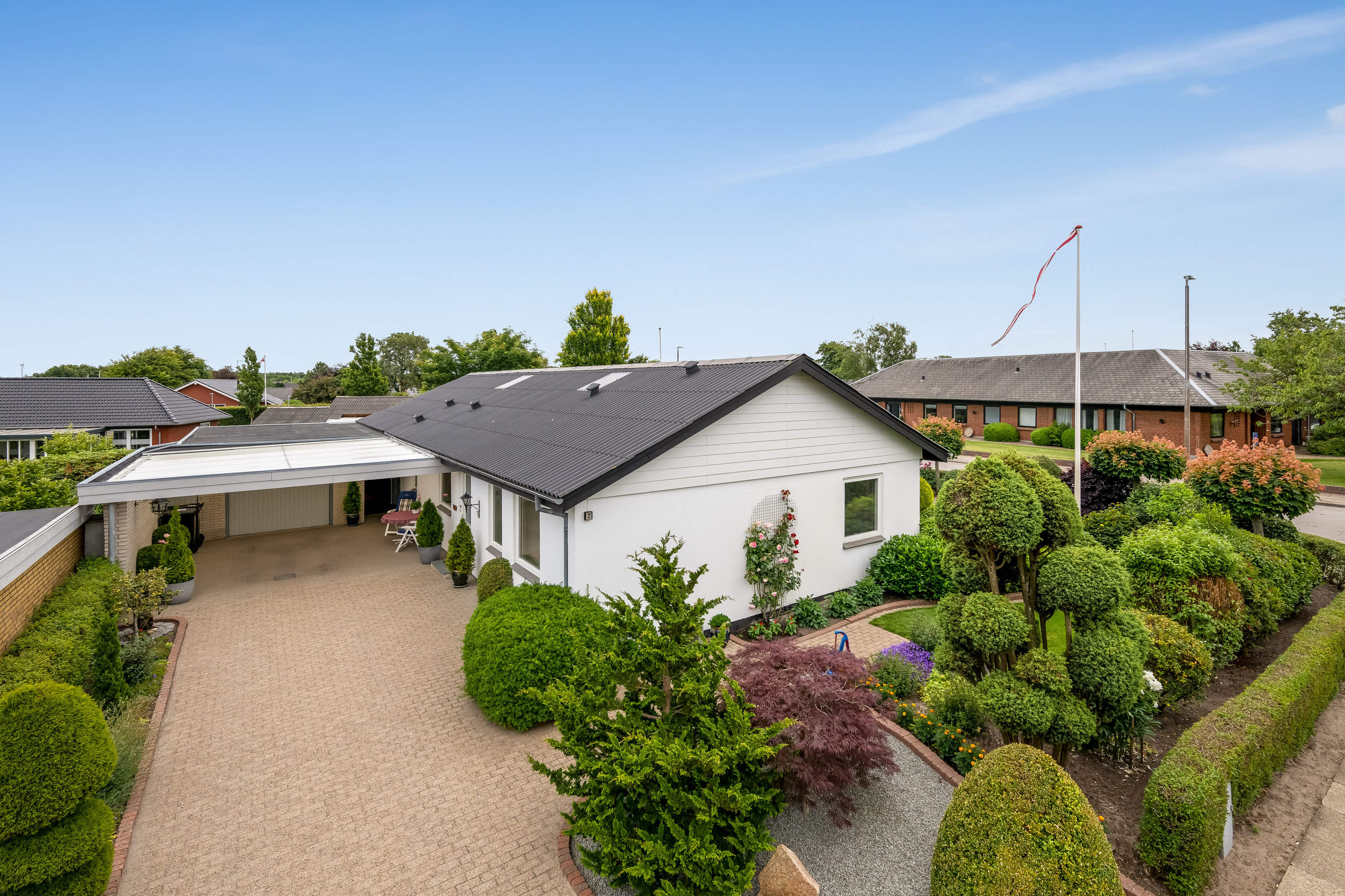 Miniaturebillede 1: facade. Billede af Uglevej 2, 6900 Skjern