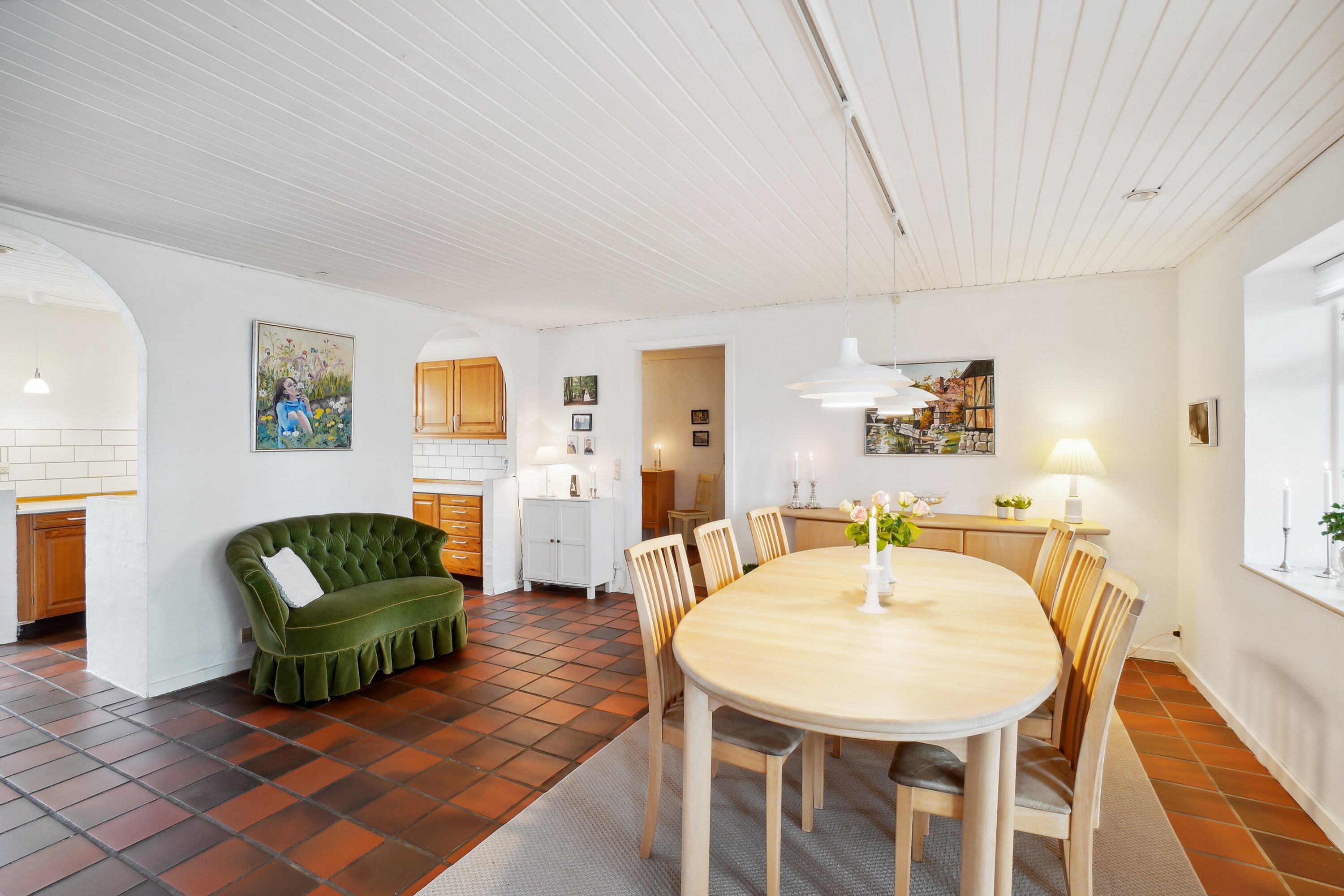 Fremhævet spisestue billede i fuldskærmstilstand. Billede af Lerdrupvej 18, Gylling, 8300 Odder