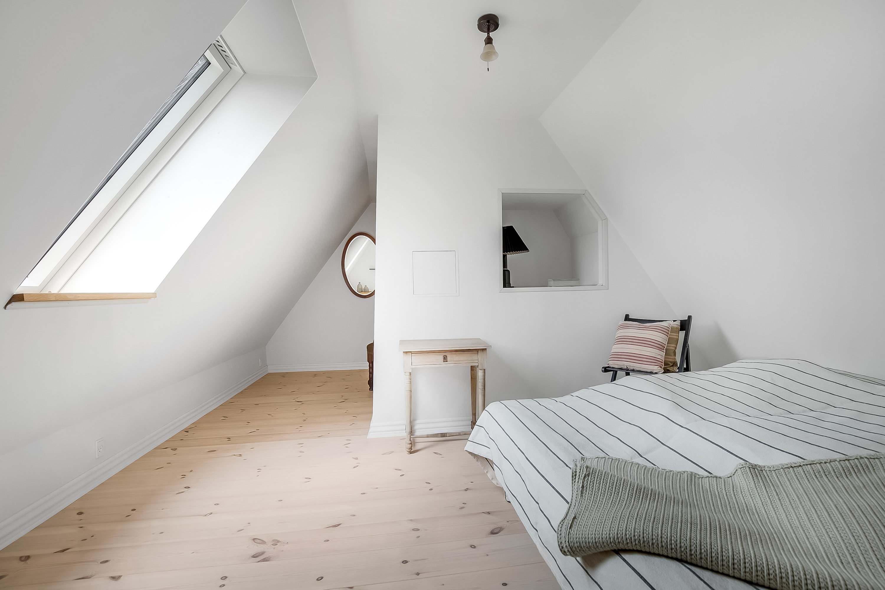 Fremhævet værelse billede i fuldskærmstilstand. Billede af Gl. Ålbovej 24, 6092 Sønder Stenderup