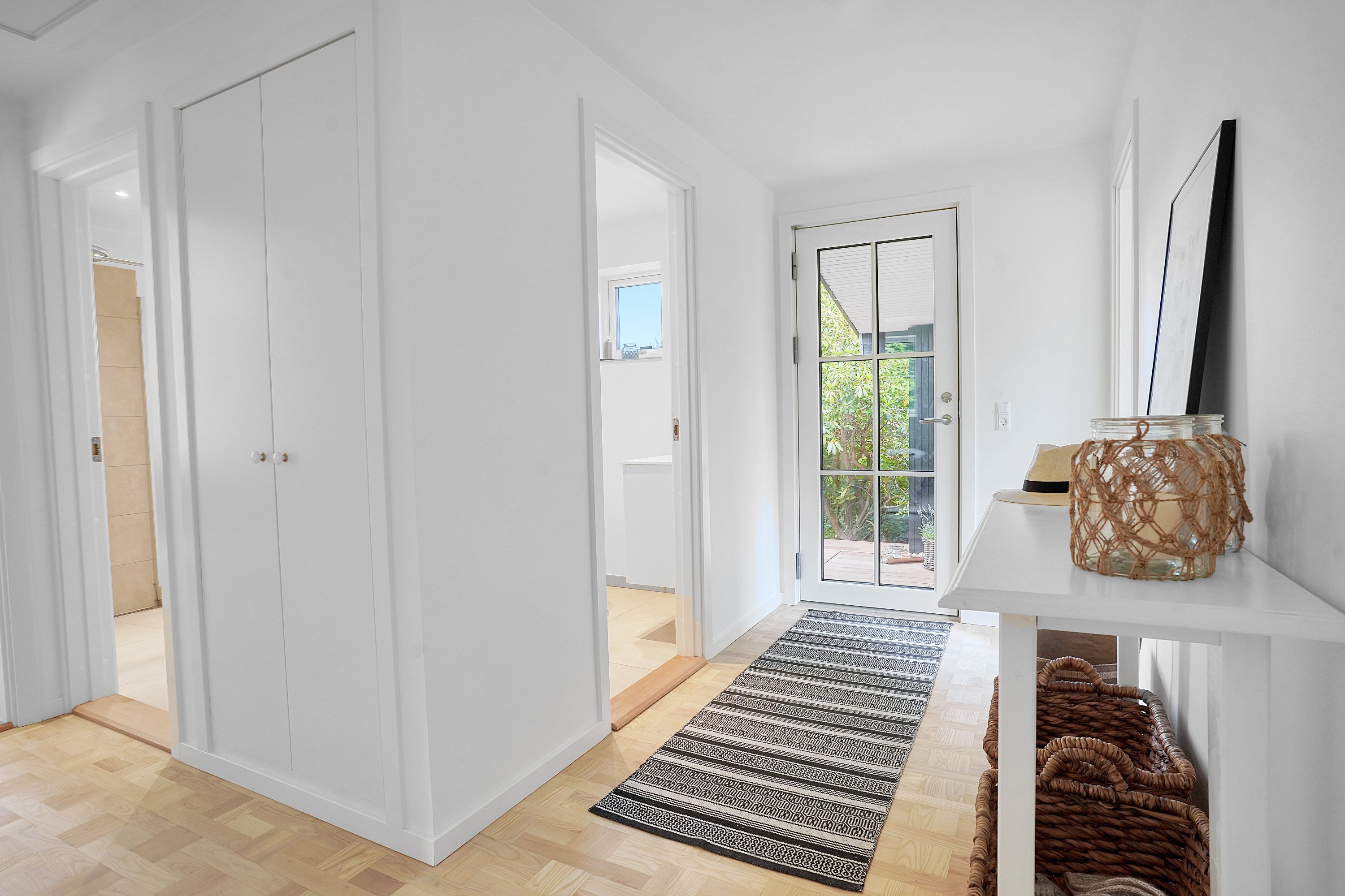 Fremhævet entré billede i fuldskærmstilstand. Billede af Ledgårdsvej 41, 3100 Hornbæk