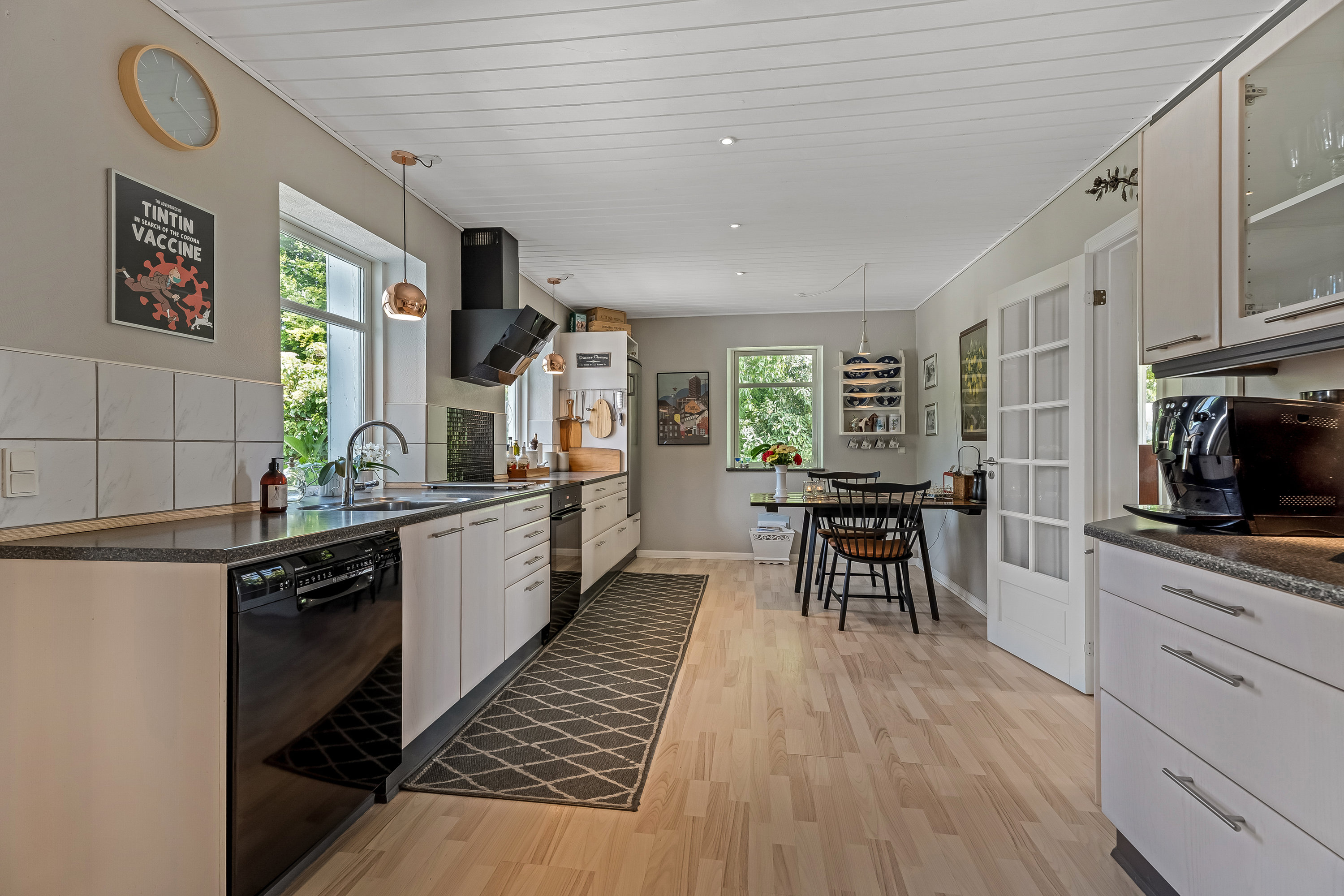 Fremhævet køkken billede i fuldskærmstilstand. Billede af Saltvig Hovvej 28, 4952 Stokkemarke