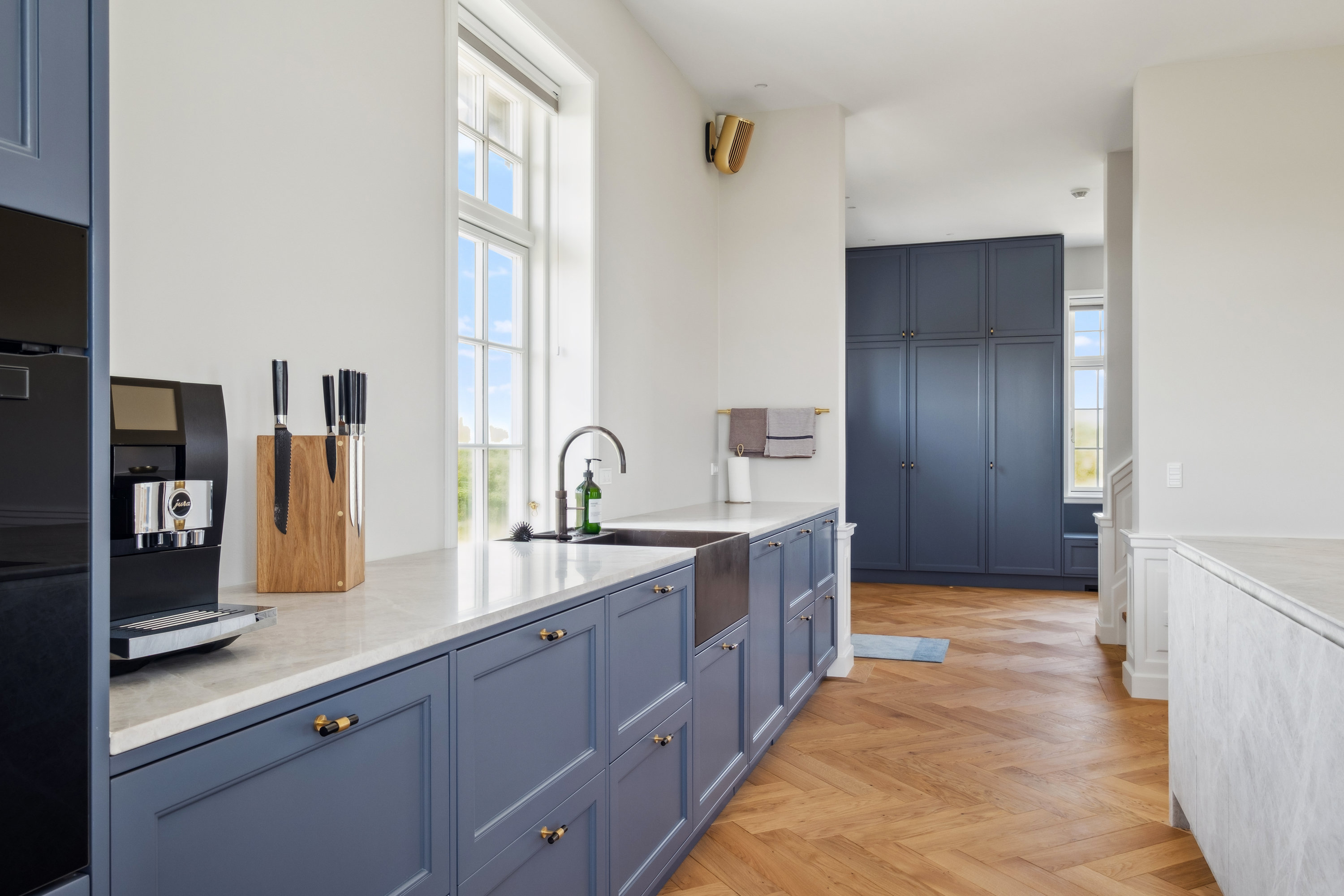 Fremhævet køkken billede i fuldskærmstilstand. Billede af Fyrvej 46, 9990 Skagen