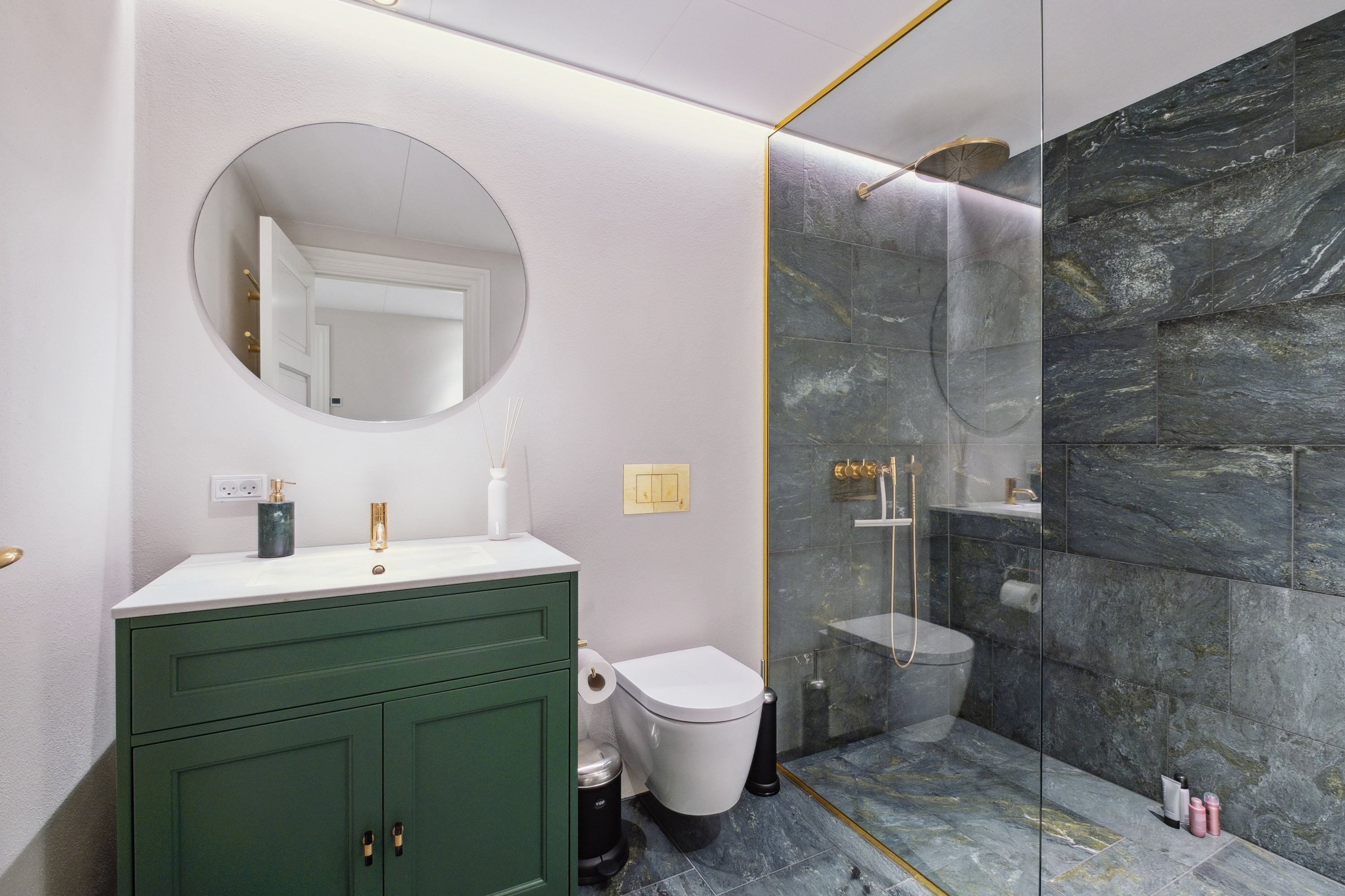 Fremhævet badeværelse billede i fuldskærmstilstand. Billede af Fyrvej 46, 9990 Skagen