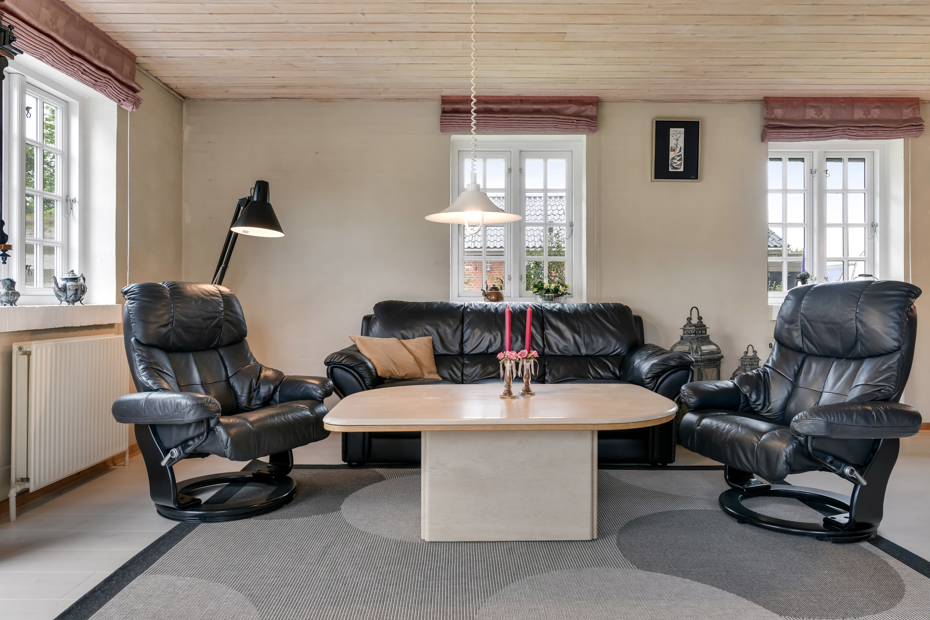 Fremhævet stue billede i fuldskærmstilstand. Billede af Bækkevej 5, 6623 Vorbasse