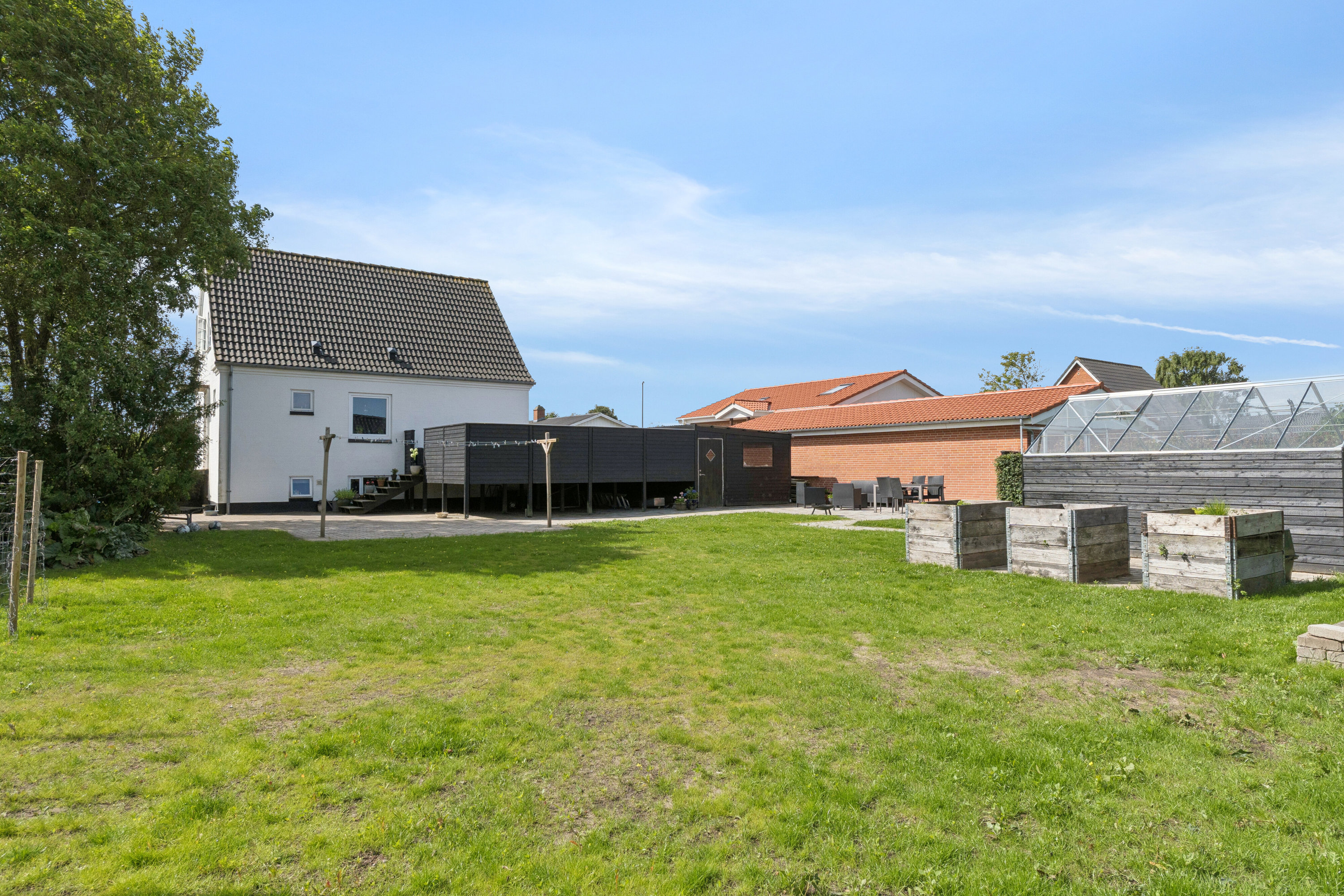 Fremhævet udendørs billede i fuldskærmstilstand. Billede af Islandsgade 10, 9870 Sindal