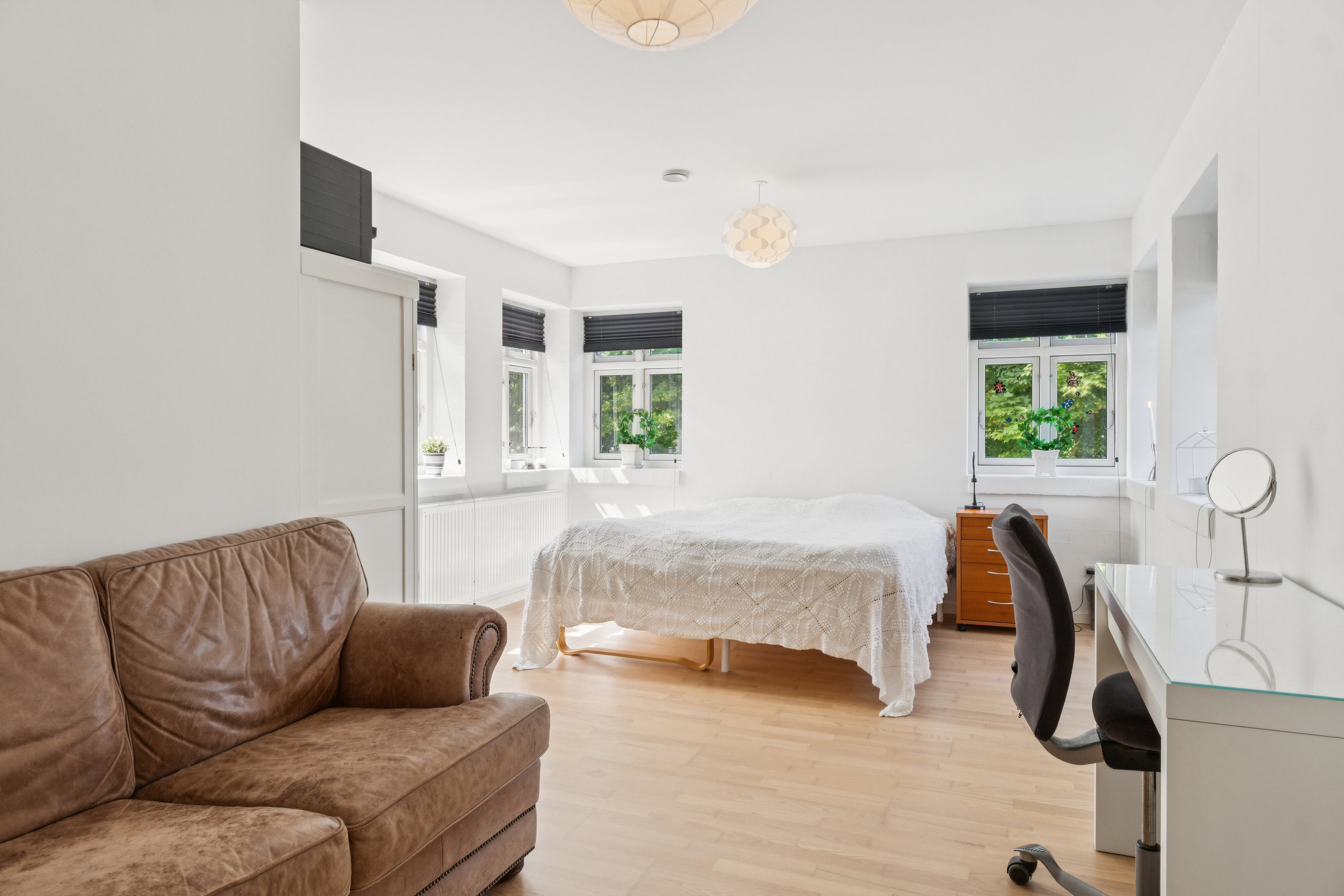 Fremhævet værelse billede i fuldskærmstilstand. Billede af Astrupvej 132, 9870 Sindal