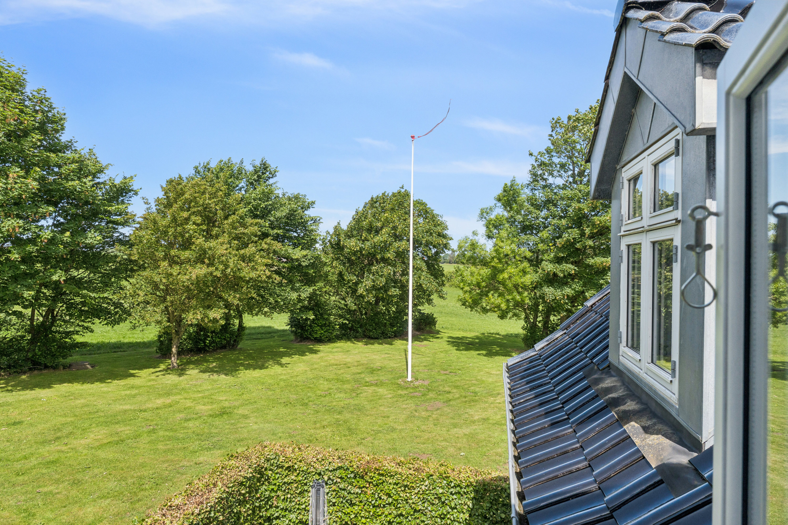 Fremhævet have billede i fuldskærmstilstand. Billede af Astrupvej 132, 9870 Sindal