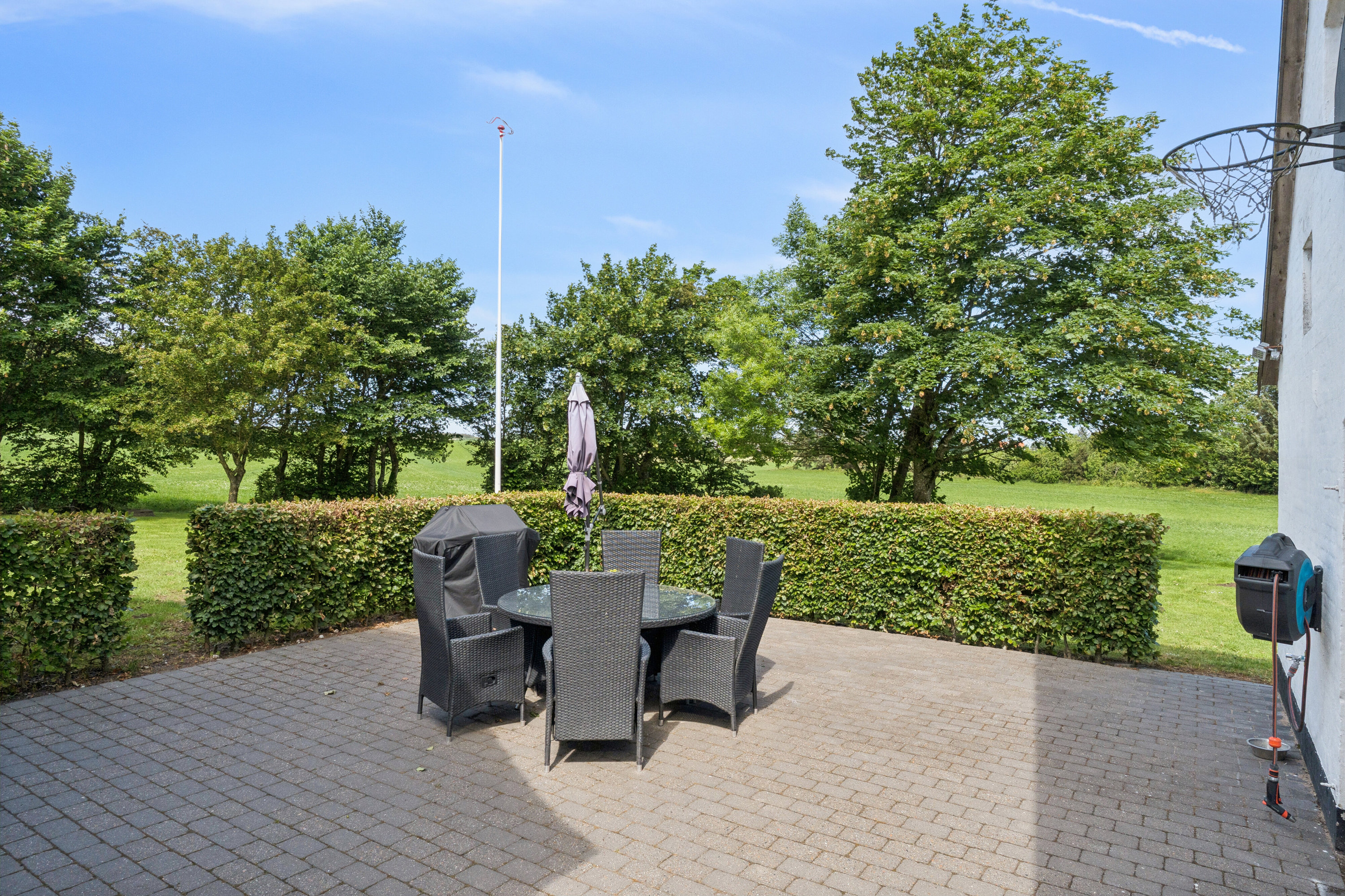 Fremhævet terrasse billede i fuldskærmstilstand. Billede af Astrupvej 132, 9870 Sindal