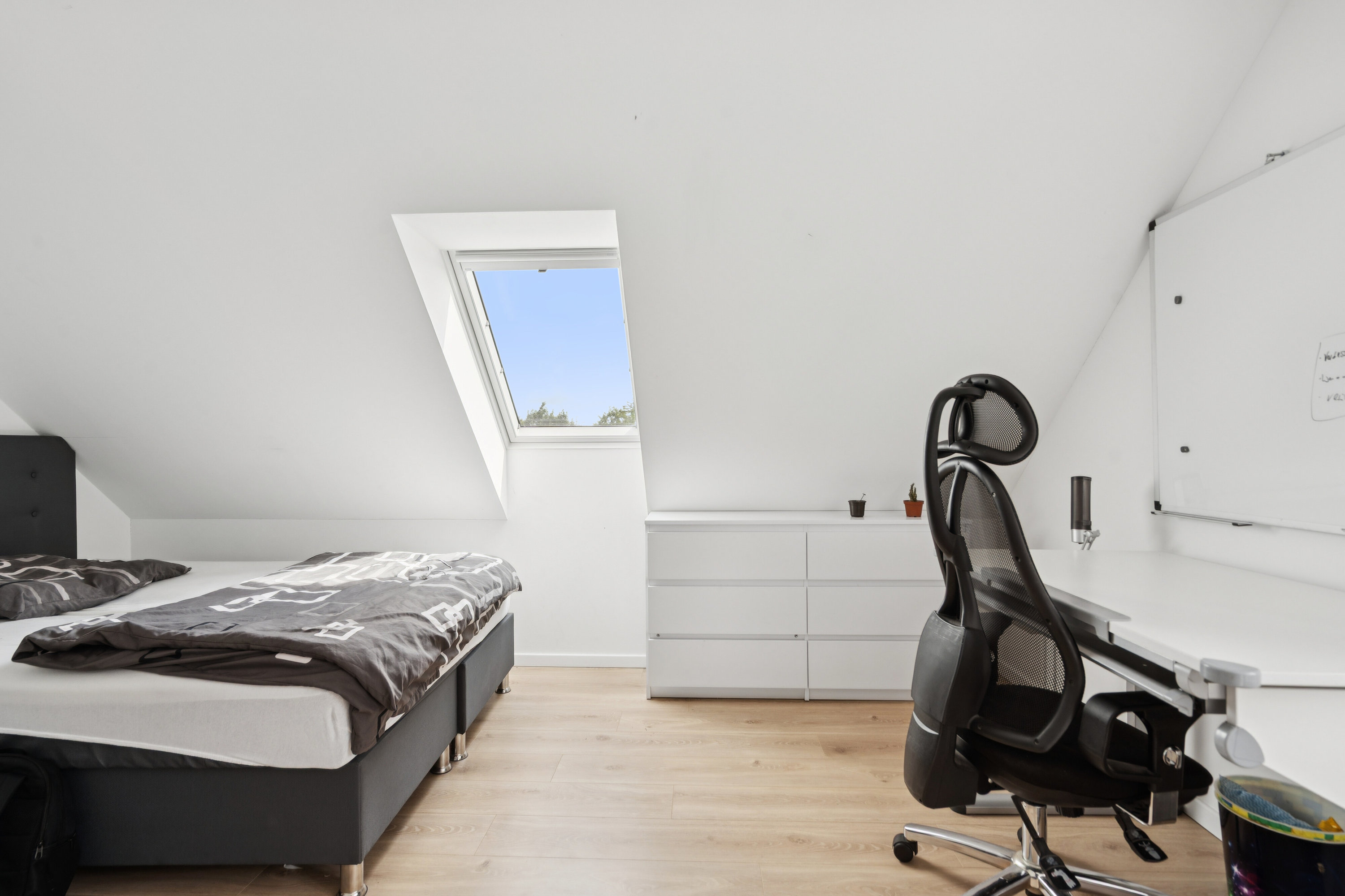 Fremhævet værelse billede i fuldskærmstilstand. Billede af Terkelsbøl Bygade 7, 6360 Tinglev