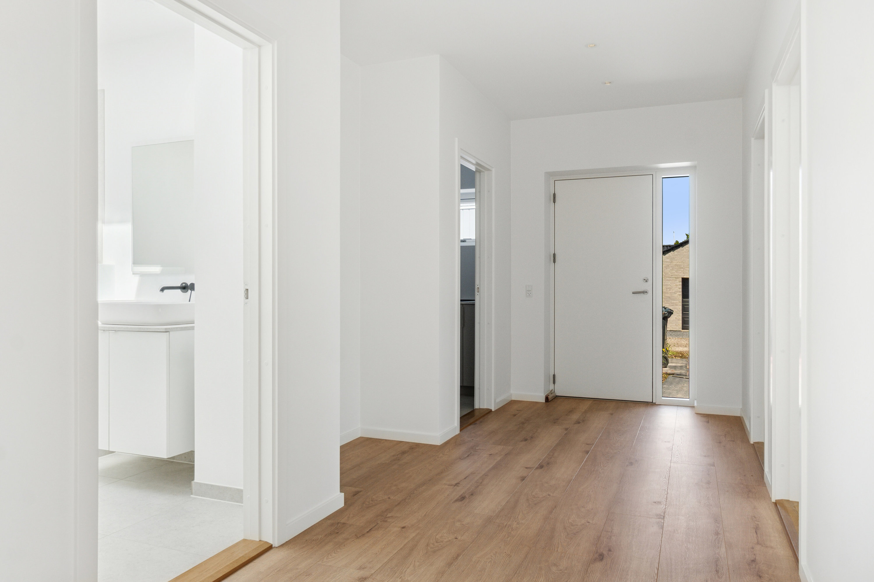 Fremhævet entré billede i fuldskærmstilstand. Billede af Skrænten 24, Korsør Syd, 4220 Korsør