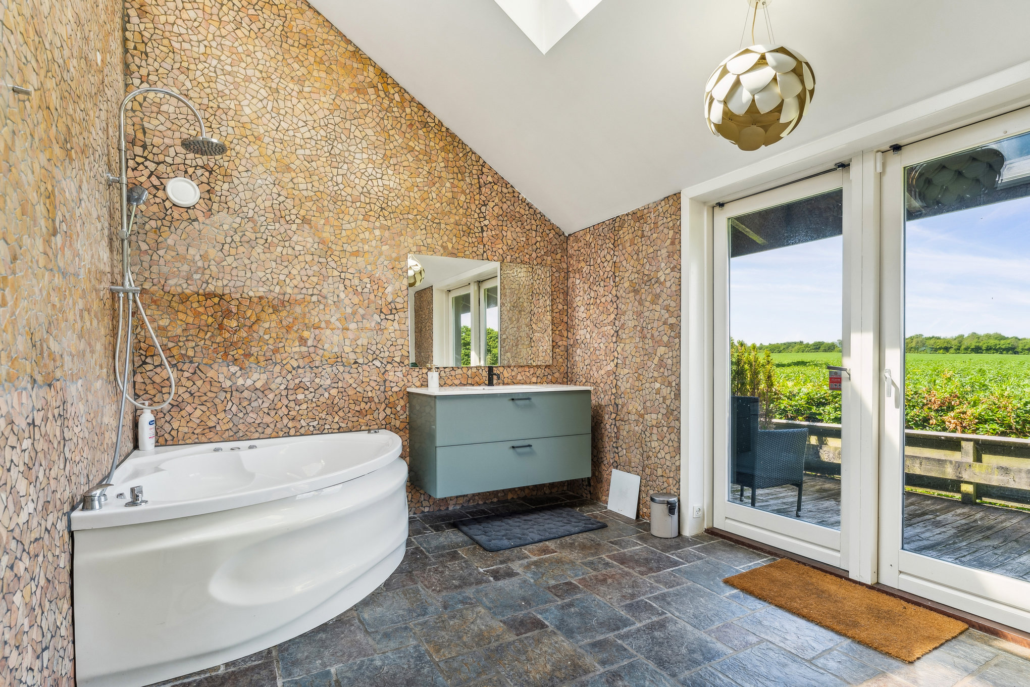 Fremhævet værelse billede i fuldskærmstilstand. Billede af Læstenvej 6, Nørbæk, 8990 Fårup