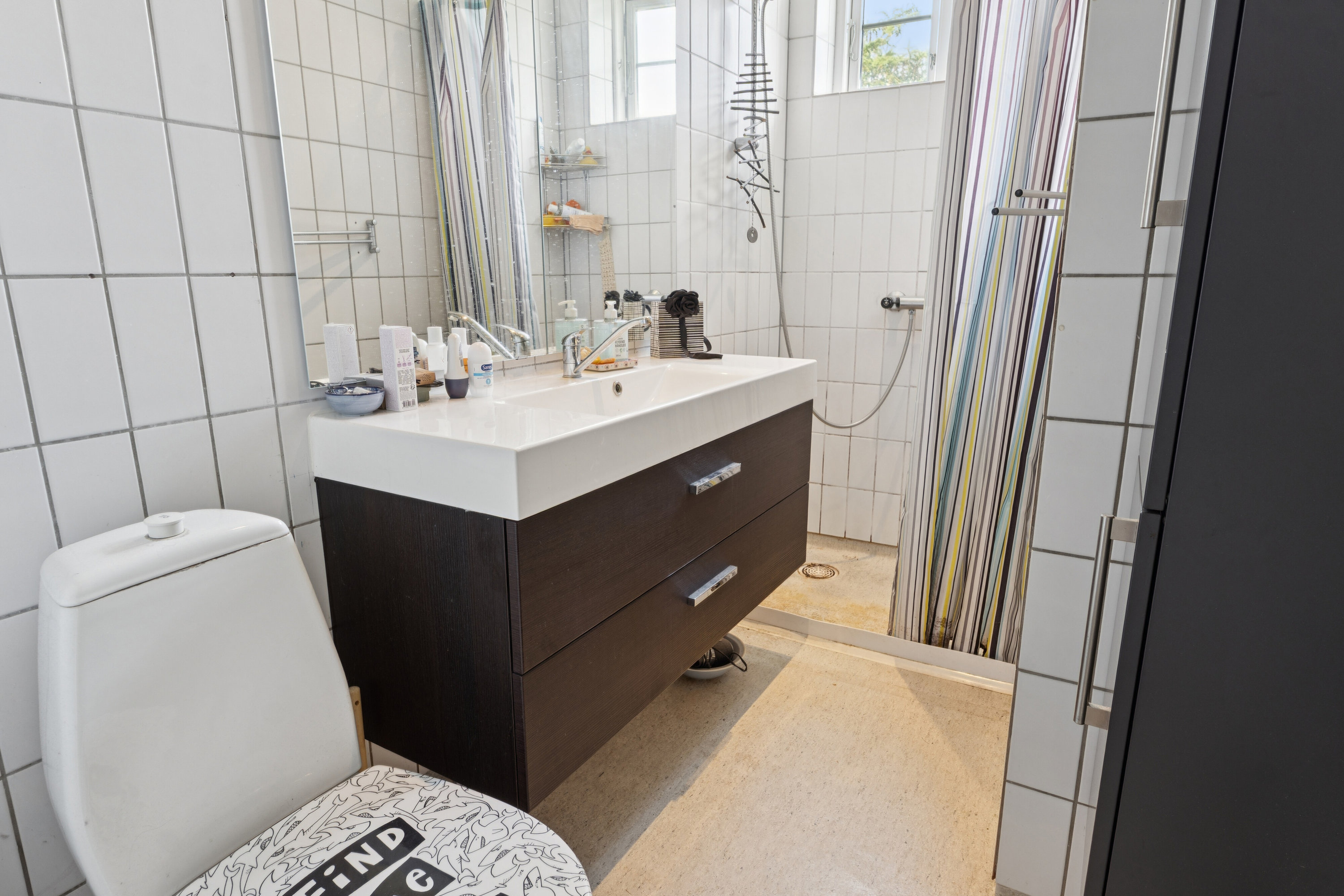 Fremhævet badeværelse billede i fuldskærmstilstand. Billede af Holbergsgade 18A, 1., 8600 Silkeborg