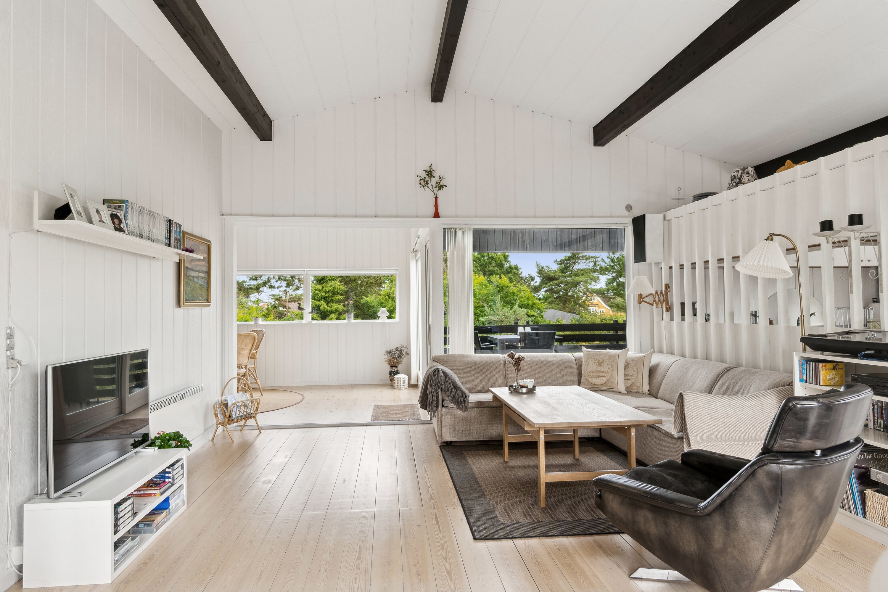 Fremhævet stue billede i fuldskærmstilstand. Billede af Vibo Strandvej 11, 4500 Nykøbing Sj