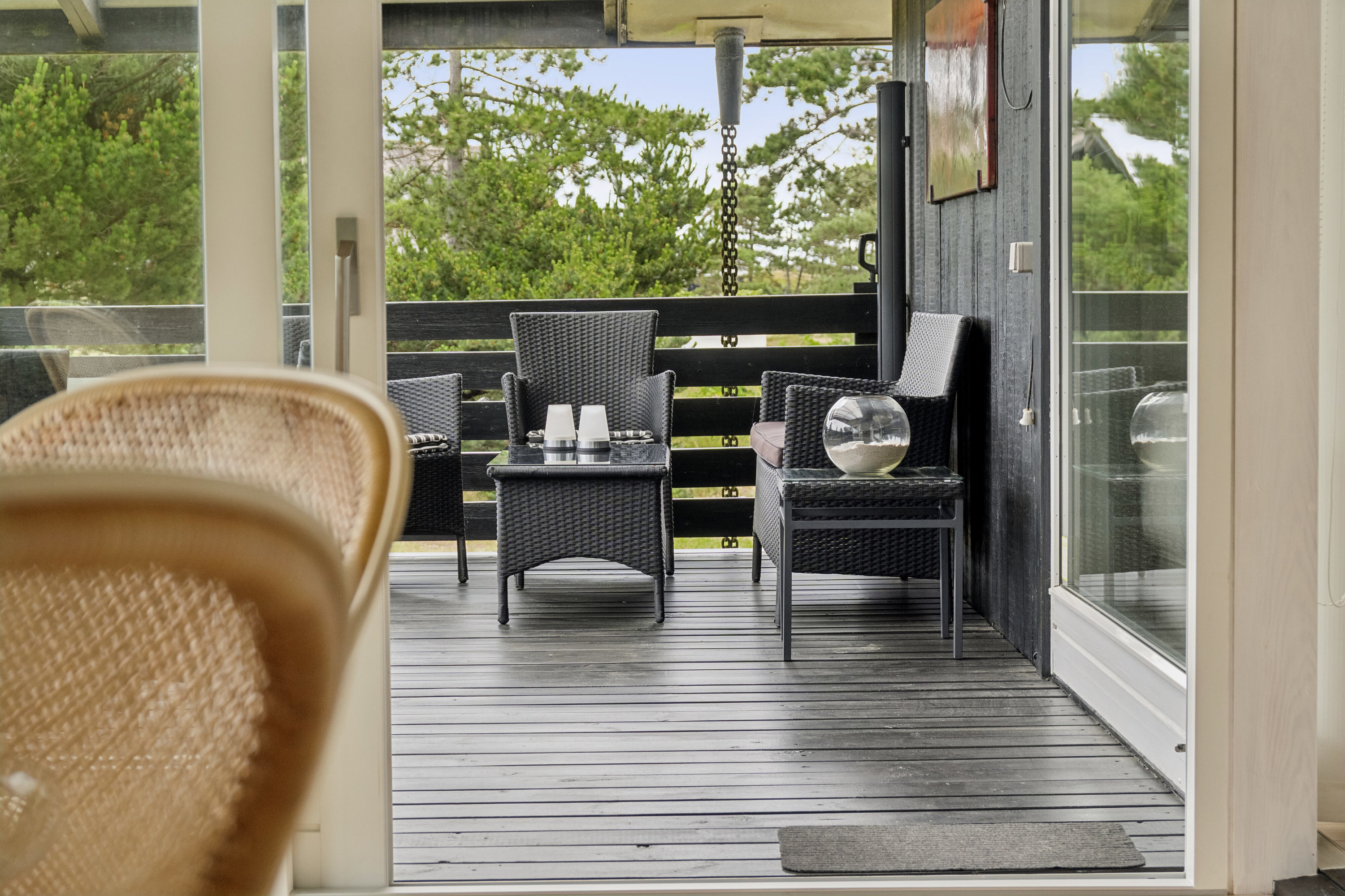 Fremhævet altan billede i fuldskærmstilstand. Billede af Vibo Strandvej 11, 4500 Nykøbing Sj