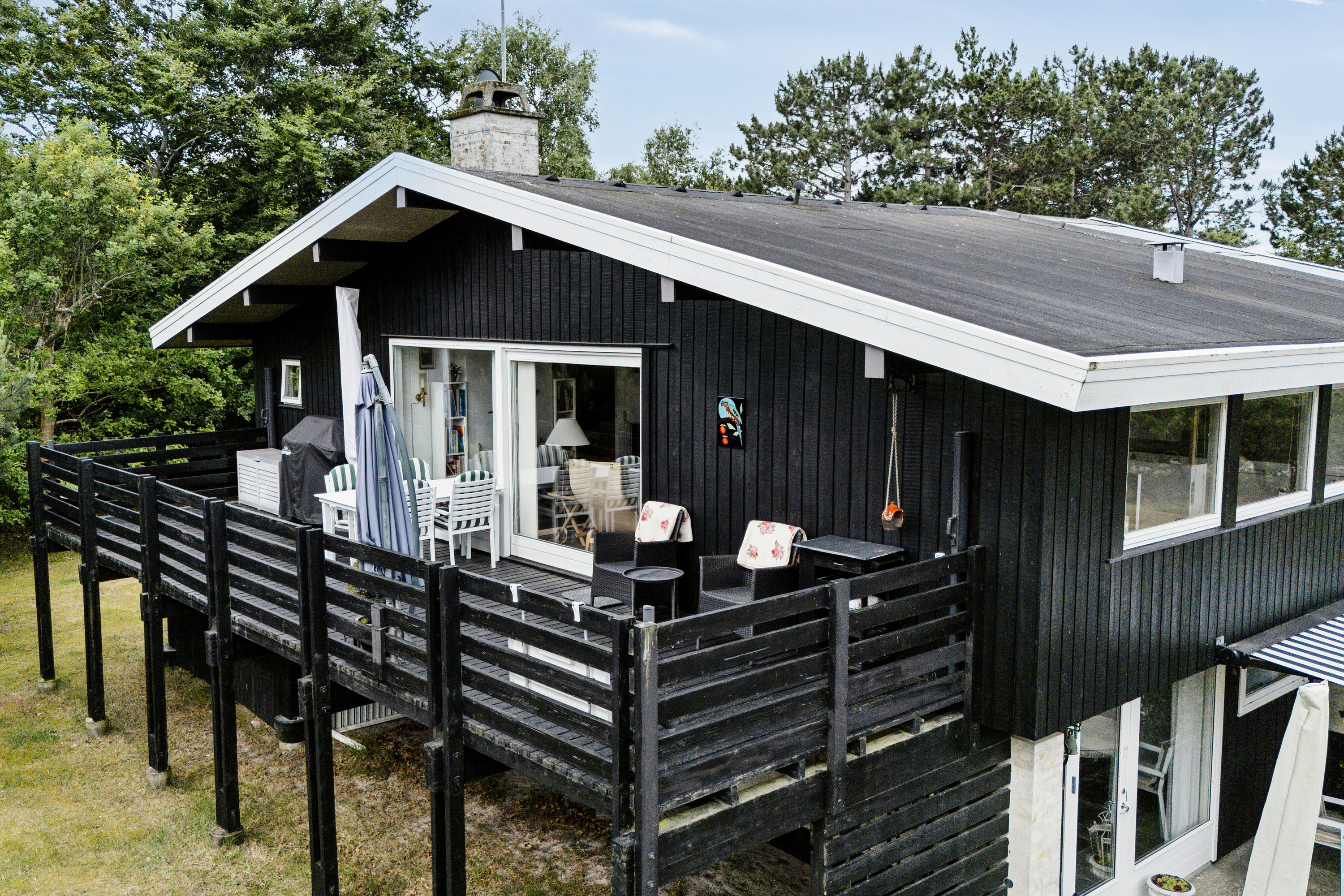 Fremhævet udendørs billede i fuldskærmstilstand. Billede af Vibo Strandvej 11, 4500 Nykøbing Sj