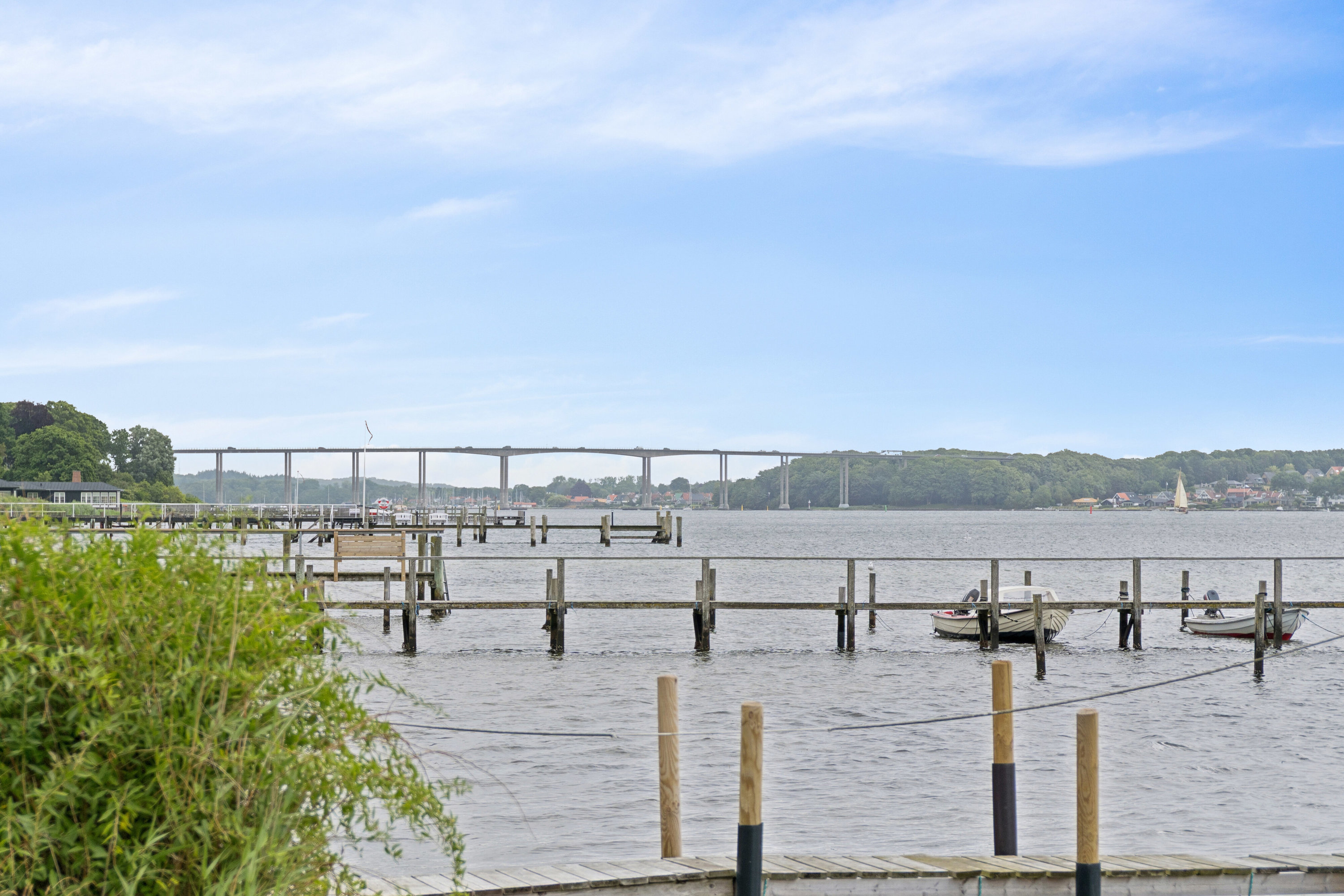 Fremhævet havudsigt billede i fuldskærmstilstand. Billede af Sætting Strandvej 32, 5700 Svendborg