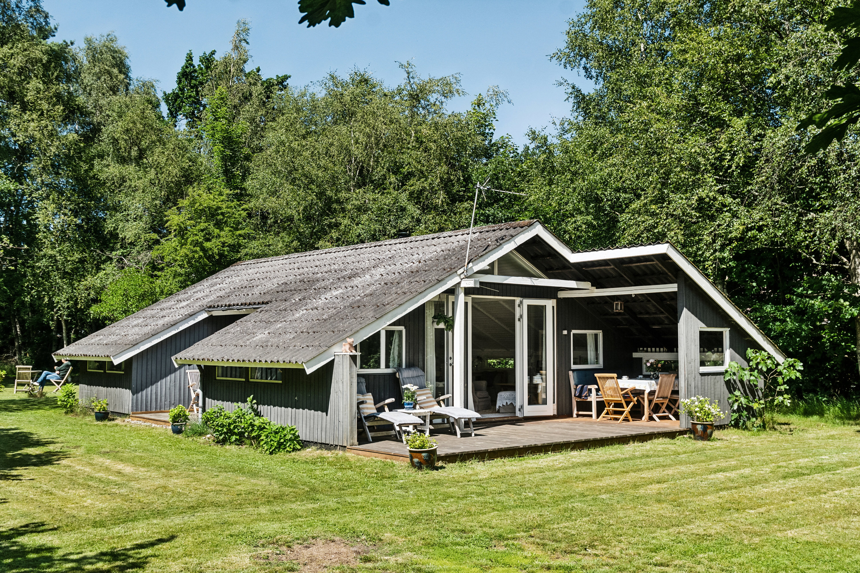 Fremhævet set fra haven billede i fuldskærmstilstand. Billede af Nåletræsvænget 5, 4581 Rørvig