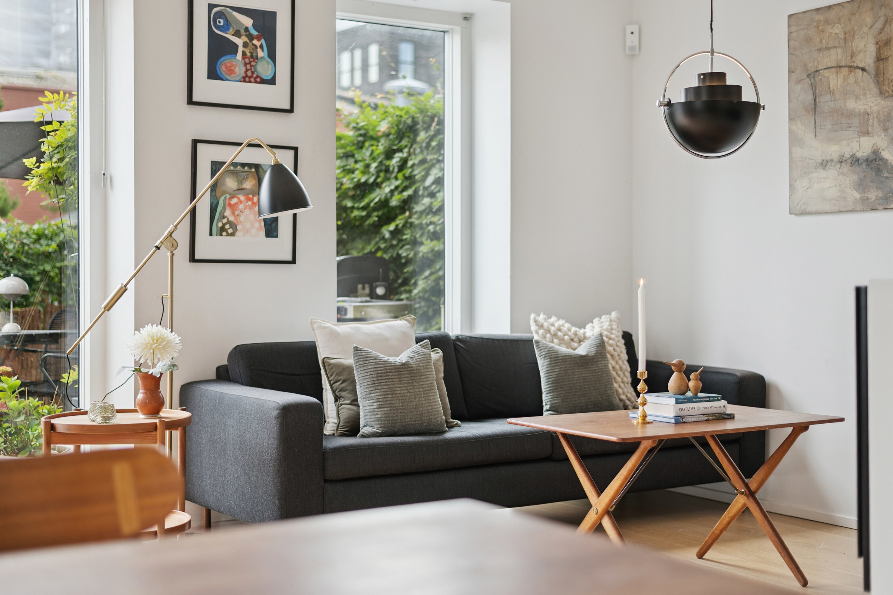 Fremhævet stue billede i fuldskærmstilstand. Billede af Amager Strandvej 118A, 2300 København S