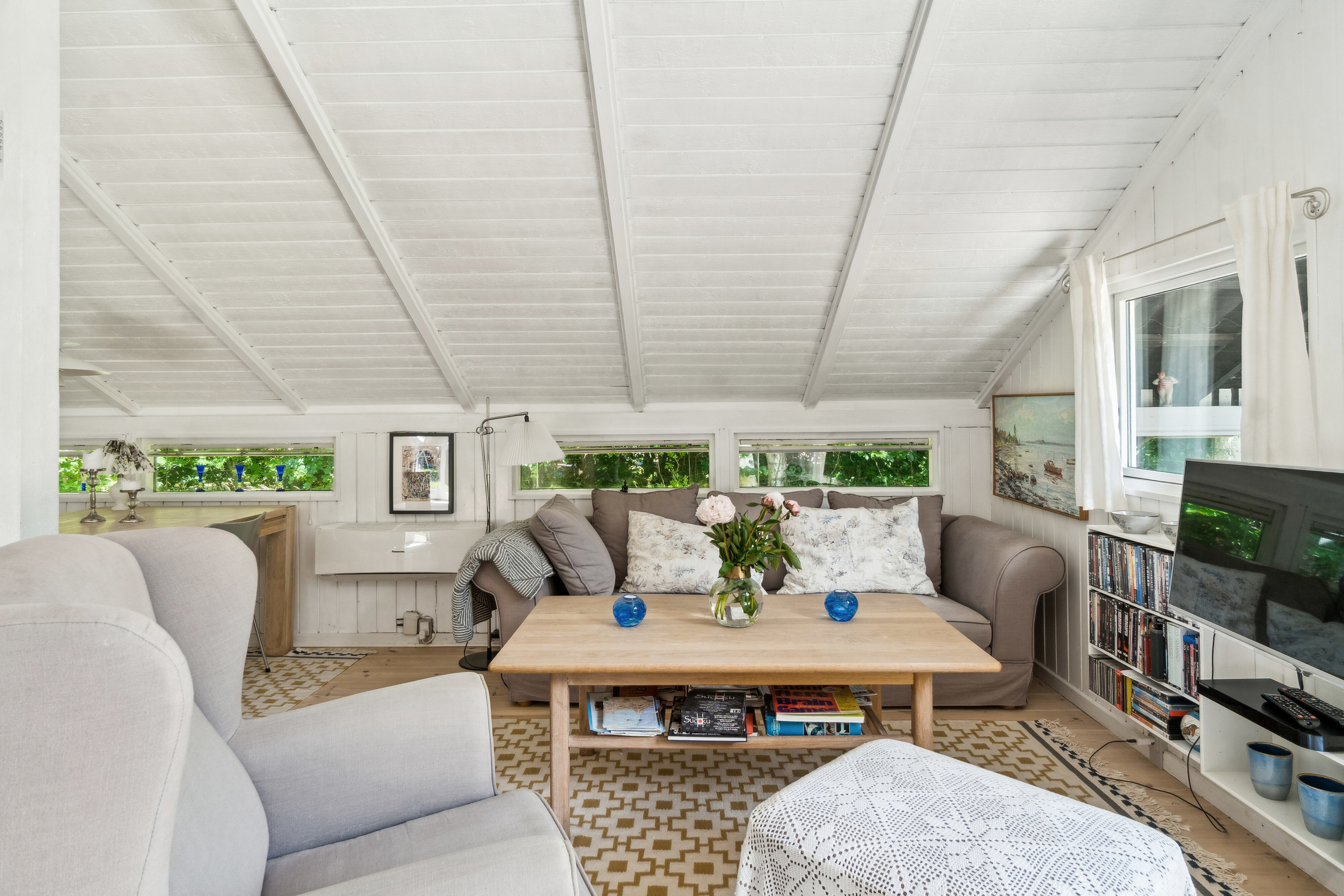 Fremhævet stue billede i fuldskærmstilstand. Billede af Nåletræsvænget 5, 4581 Rørvig