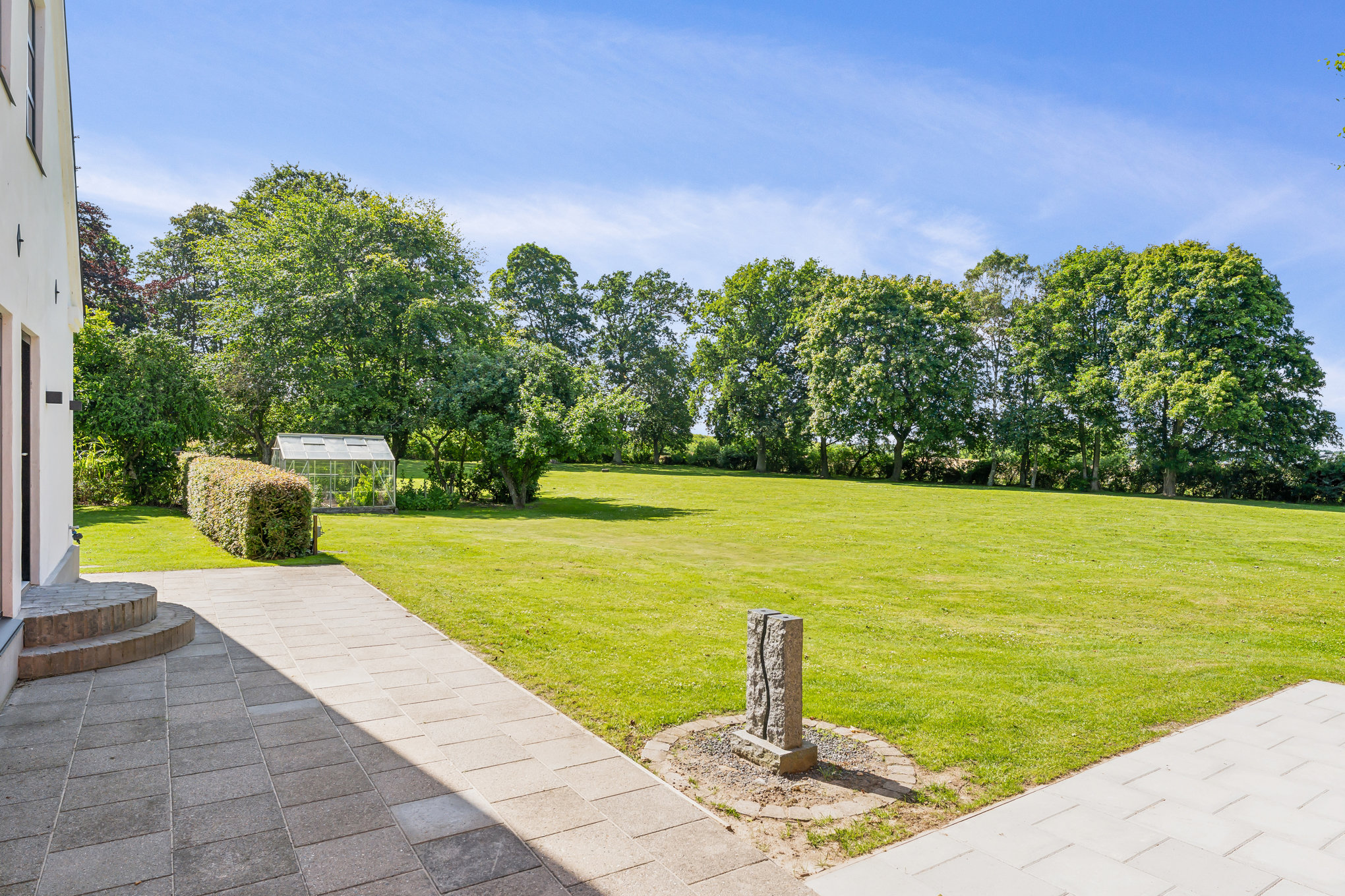 Fremhævet have billede i fuldskærmstilstand. Billede af Munkdrupvej 10, 8960 Randers SØ