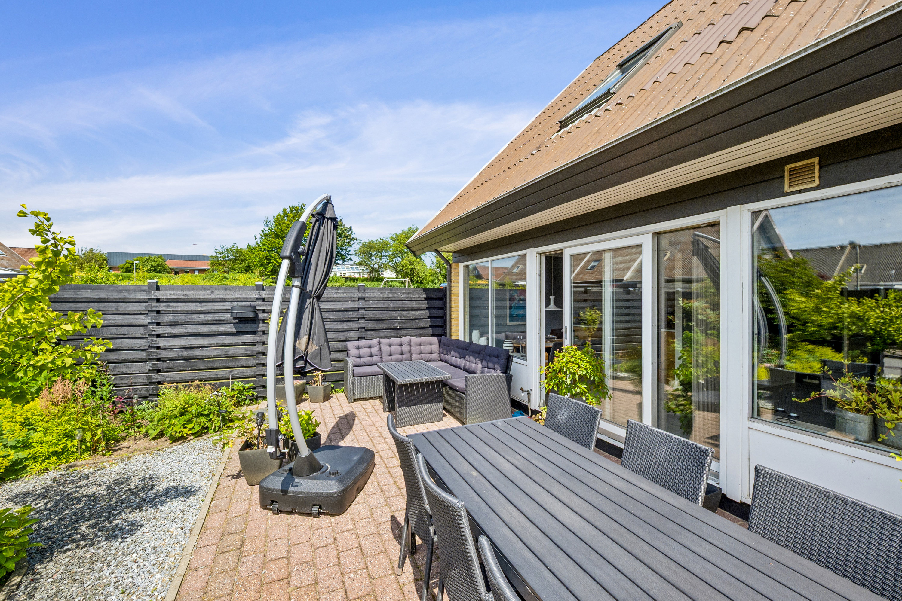 Fremhævet terrasse billede i fuldskærmstilstand. Billede af Hybenvej 87, 7800 Skive