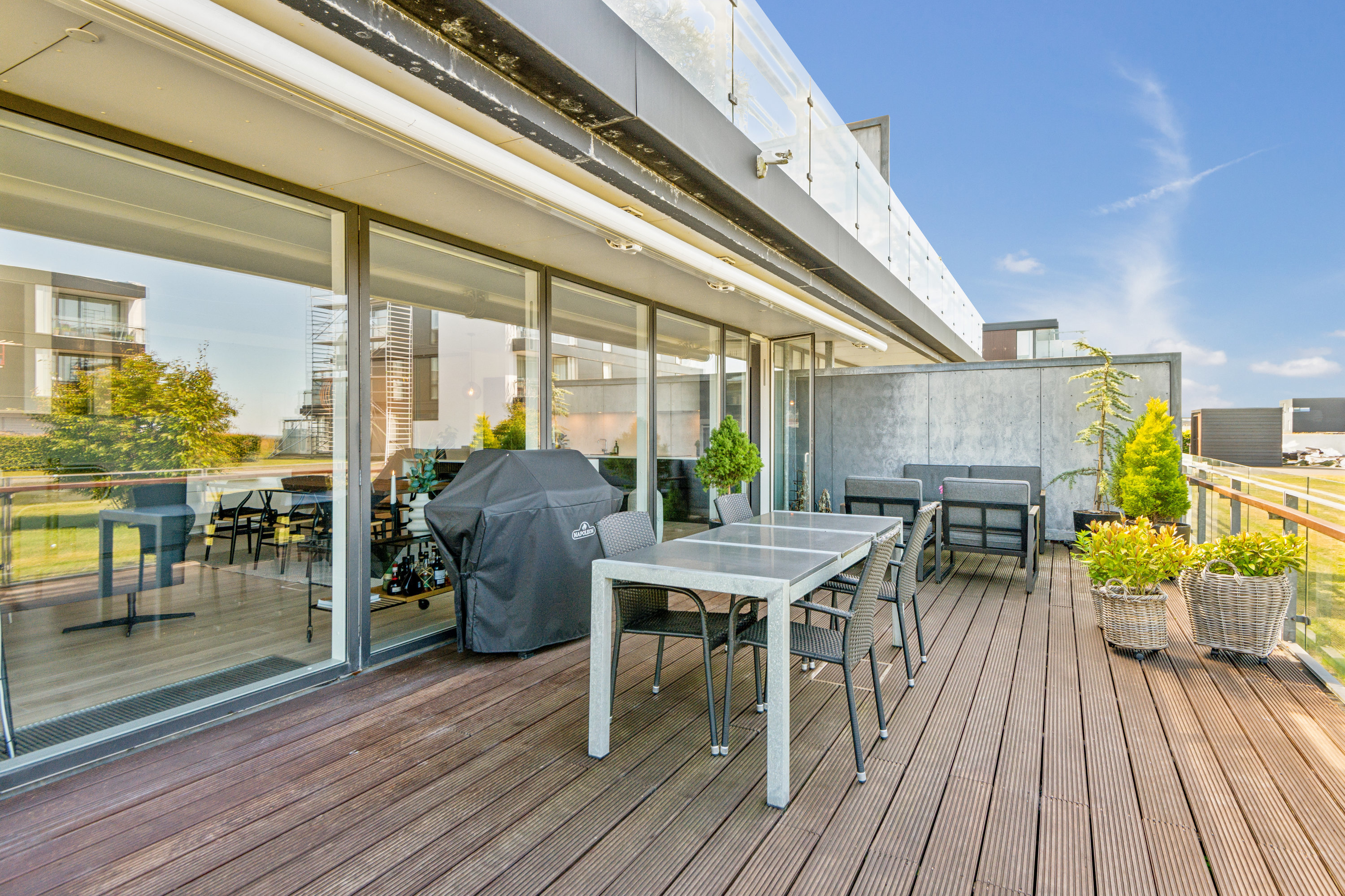 Fremhævet terrasse billede i fuldskærmstilstand. Billede af Søndertoft 5, st.. th., 9000 Aalborg