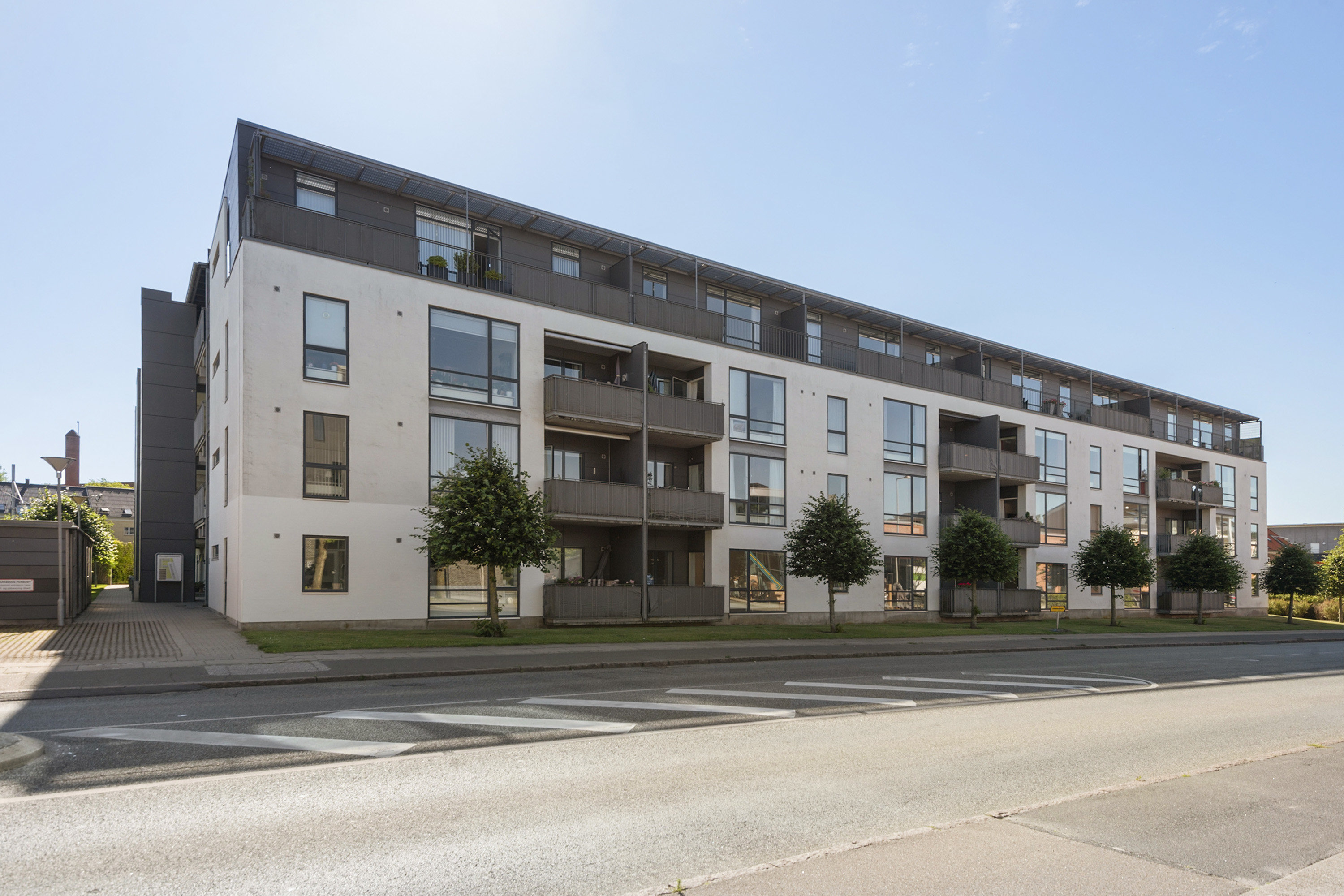 Miniaturebillede 1: ejendommen. Billede af Banegårdsparken 15, st.., Odder, 8300 Odder