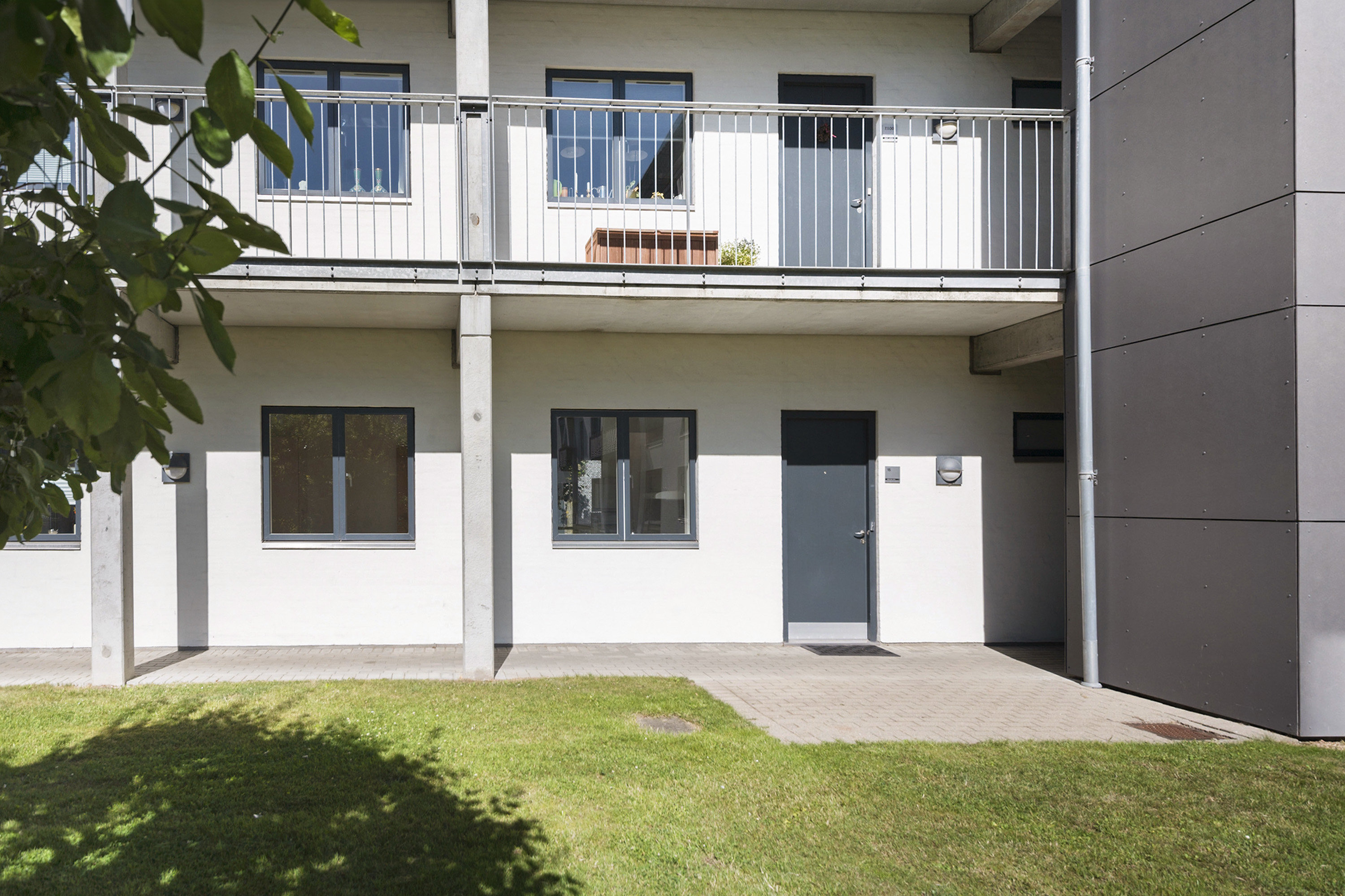 Fremhævet ejendommen billede i fuldskærmstilstand. Billede af Banegårdsparken 15, st.., Odder, 8300 Odder