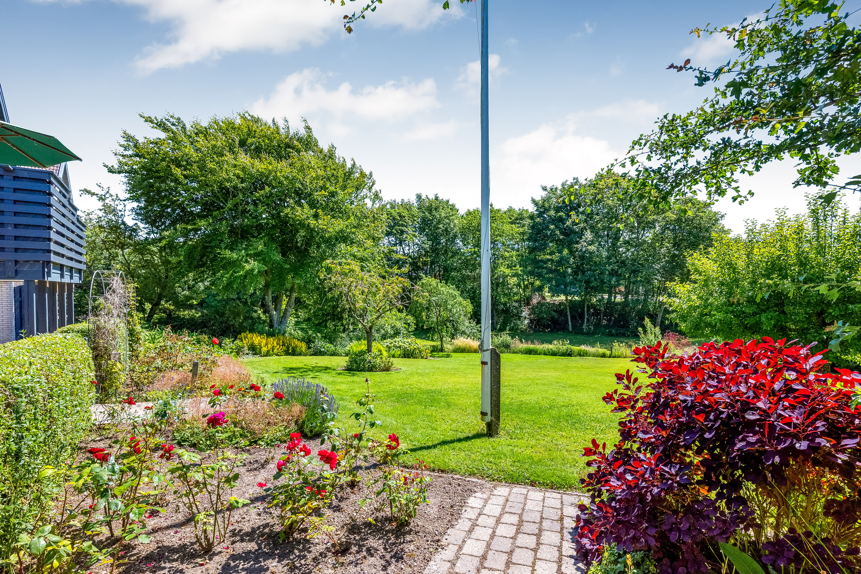 Fremhævet have billede i fuldskærmstilstand. Billede af Solbakkevej 8, Nørlem, 7620 Lemvig