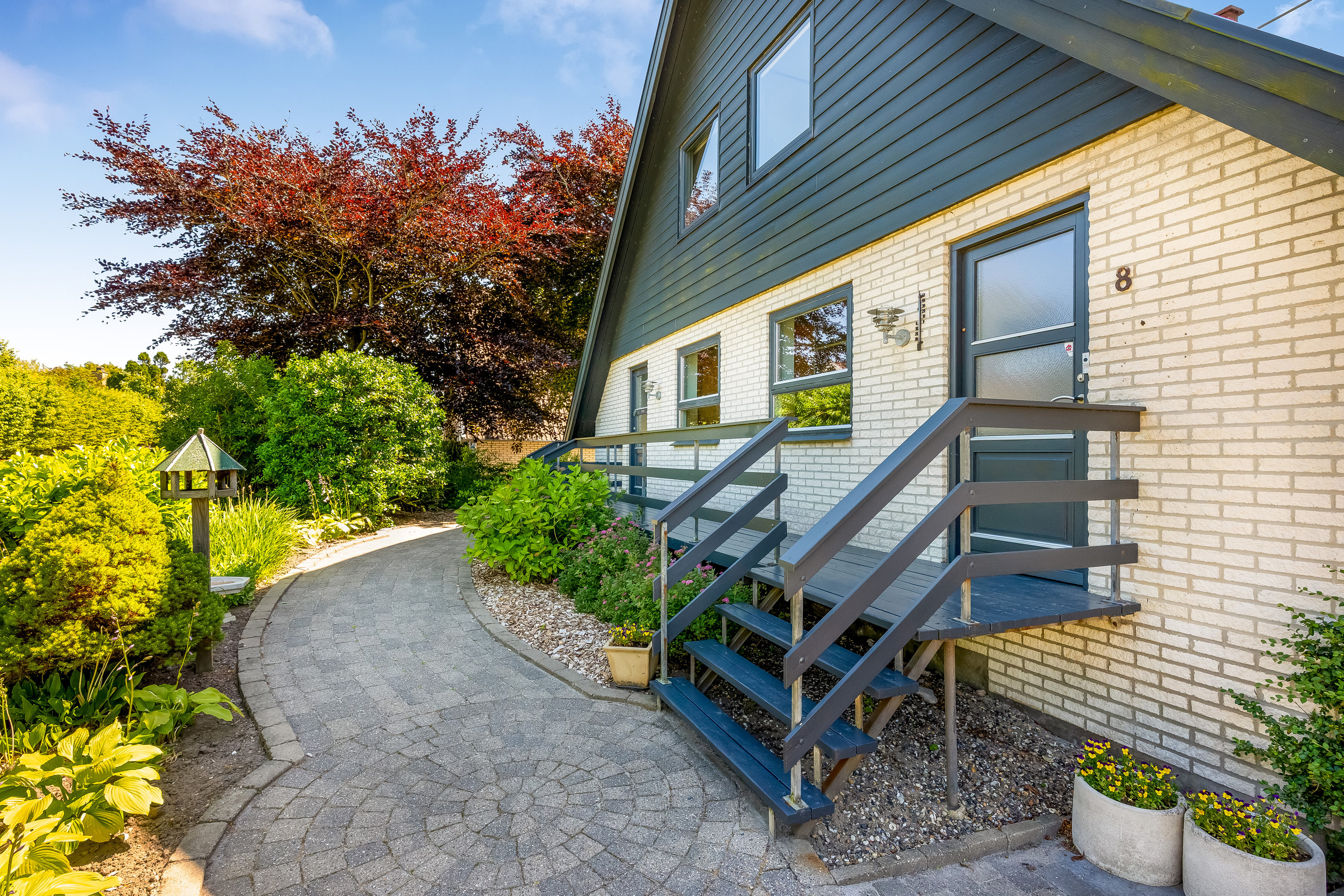 Fremhævet svalegang billede i fuldskærmstilstand. Billede af Solbakkevej 8, Nørlem, 7620 Lemvig