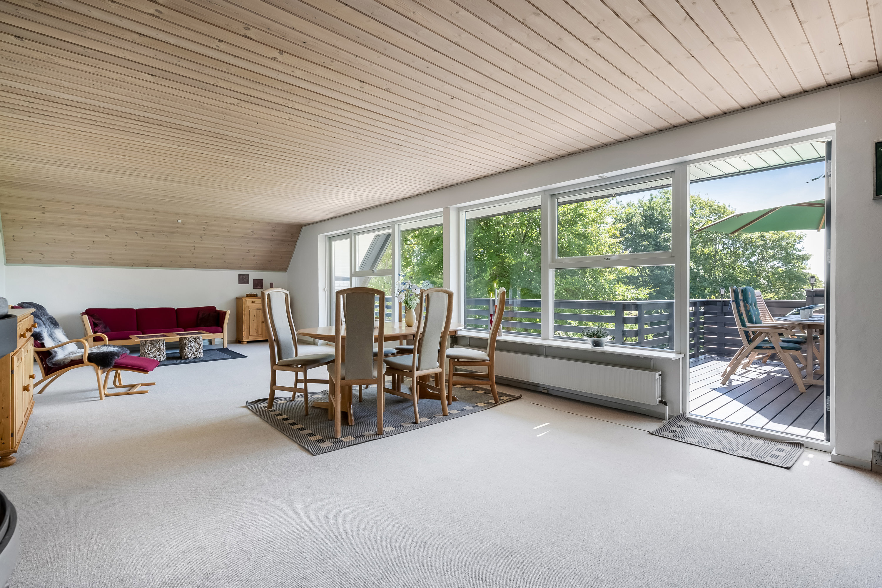 Fremhævet stue billede i fuldskærmstilstand. Billede af Solbakkevej 8, Nørlem, 7620 Lemvig