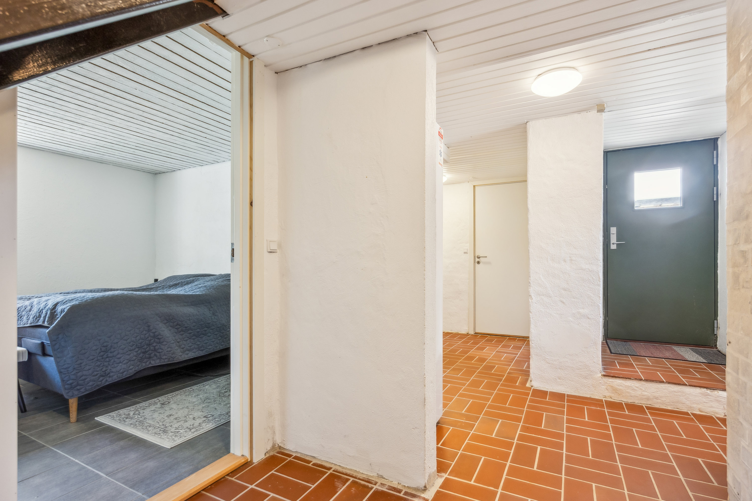 Fremhævet gang billede i fuldskærmstilstand. Billede af Ellebæk 10, 9400 Nørresundby