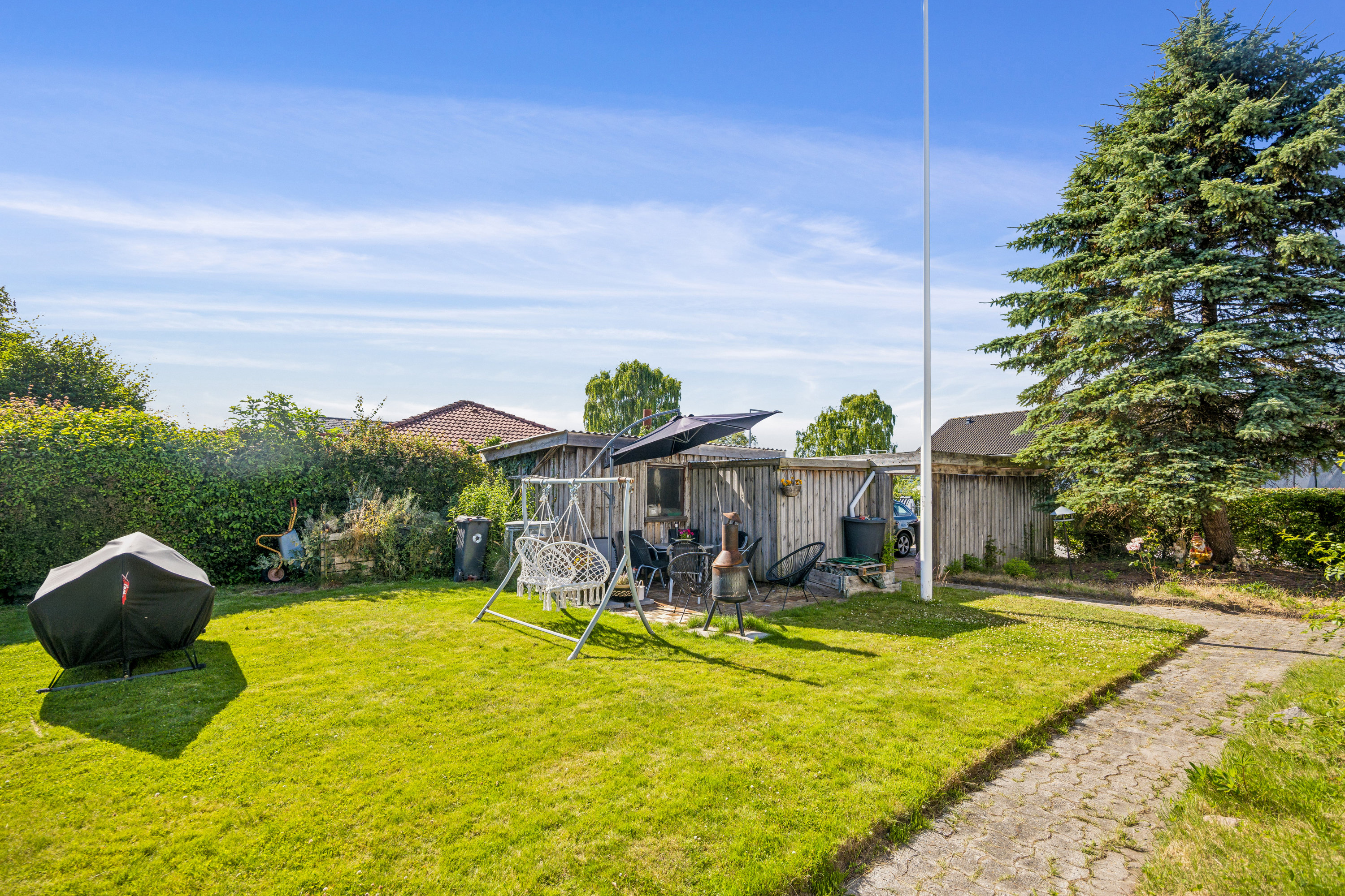 Fremhævet have billede i fuldskærmstilstand. Billede af Ellebæk 10, 9400 Nørresundby