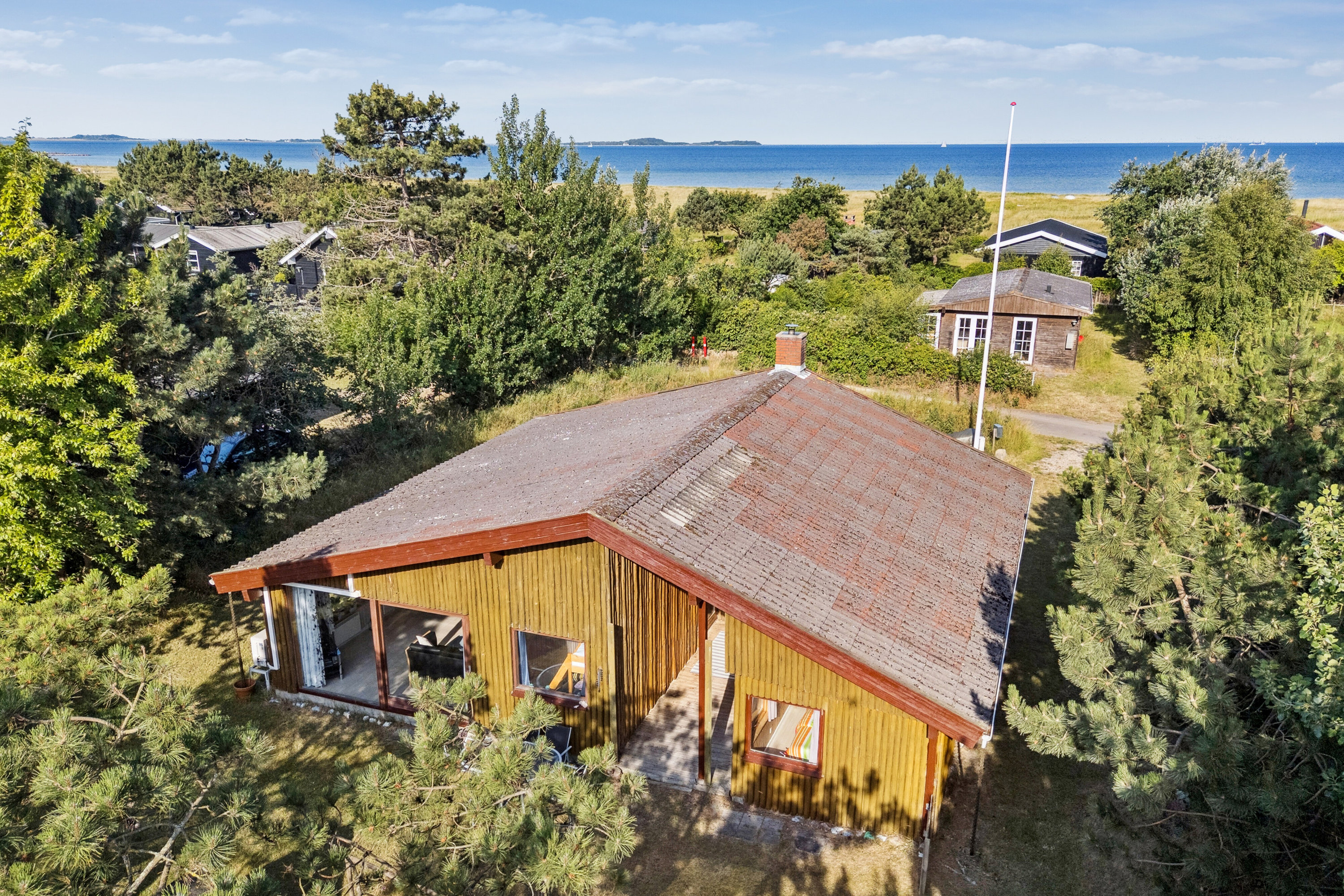 Fremhævet luftfoto billede i fuldskærmstilstand. Billede af Hybenvej 17, Kobæk, 4230 Skælskør