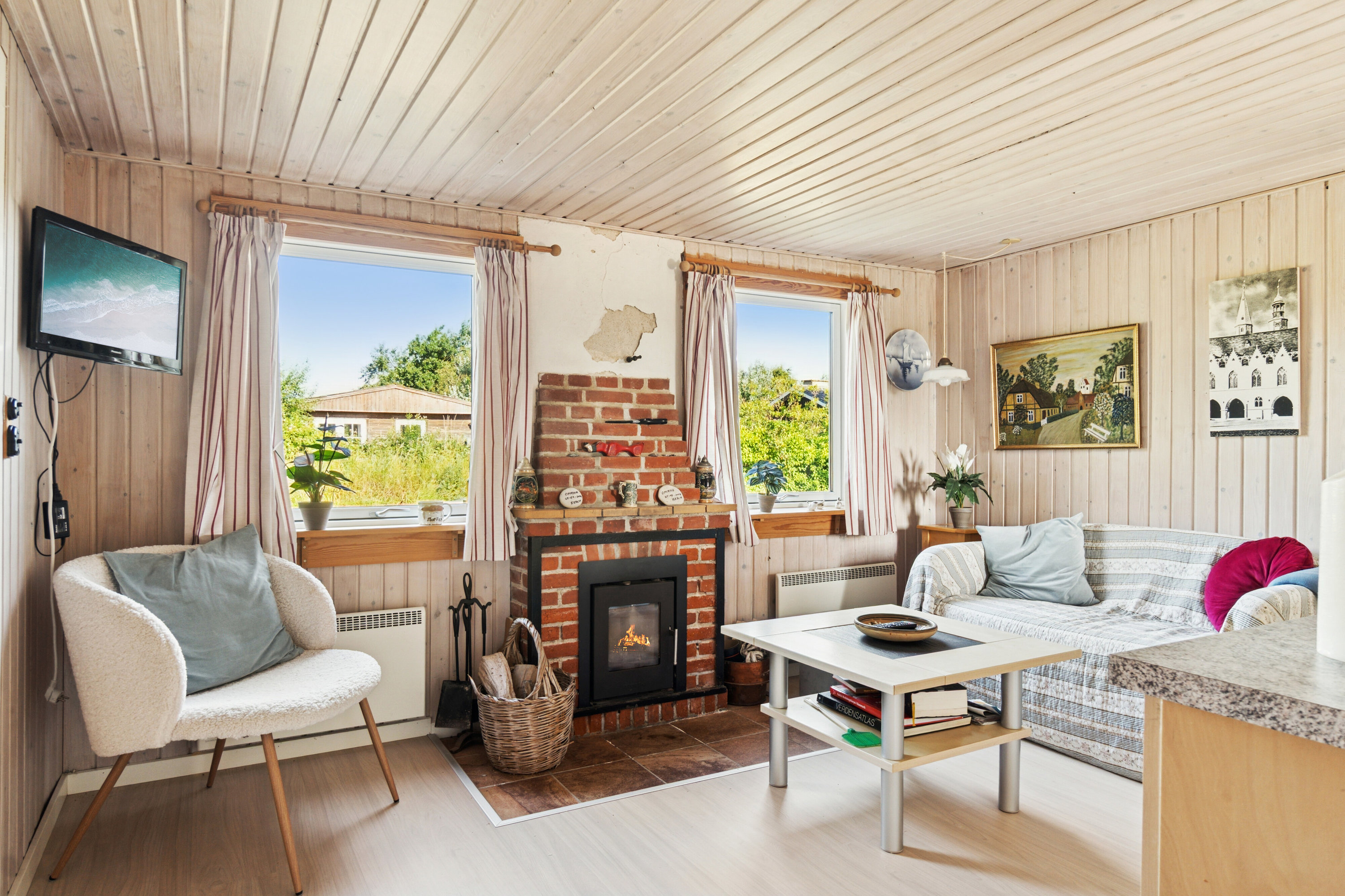 Fremhævet stue billede i fuldskærmstilstand. Billede af Hybenvej 17, Kobæk, 4230 Skælskør