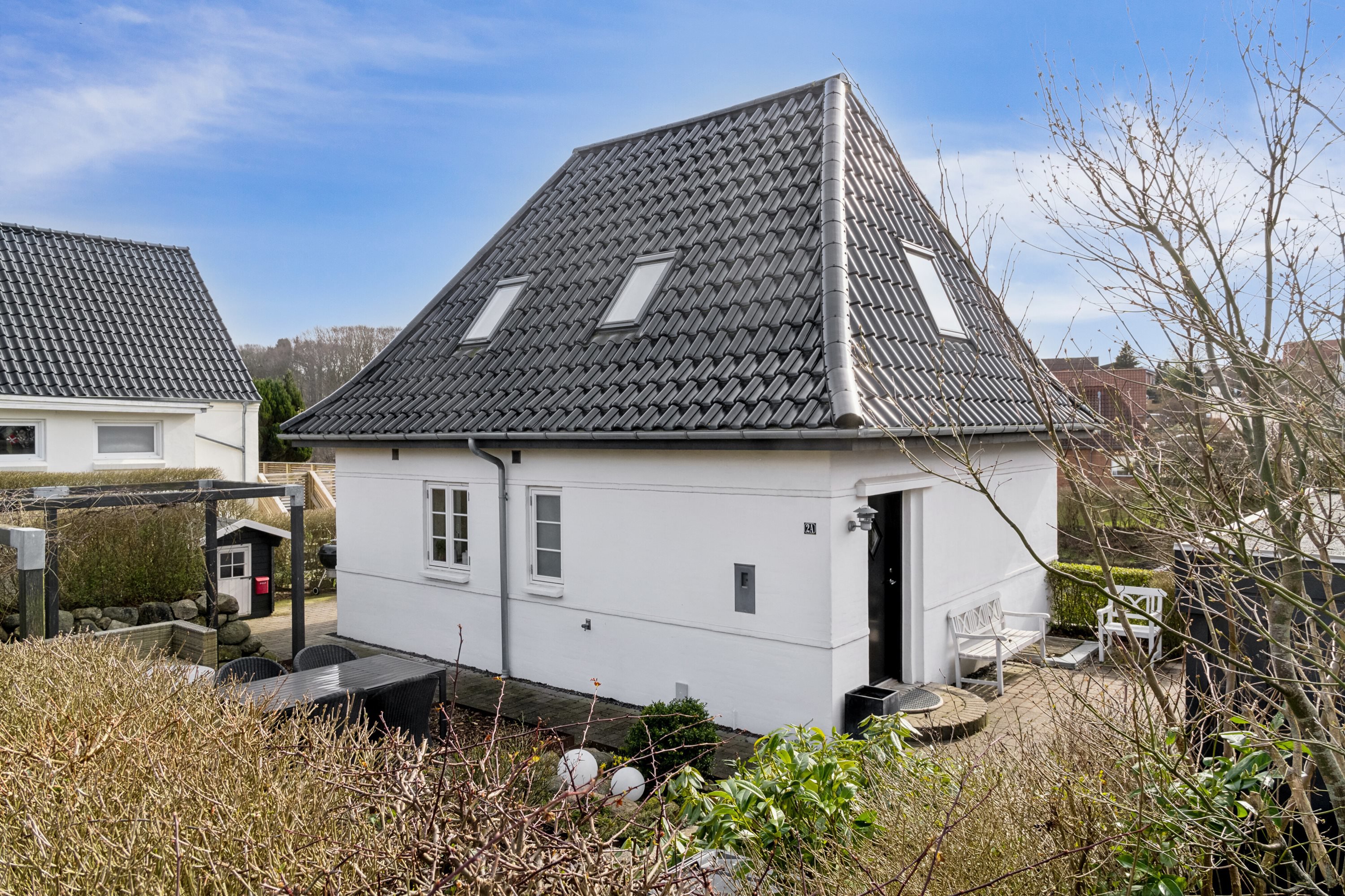 Fremhævet garage billede i fuldskærmstilstand. Billede af Bøghsvej 2A, Stilling, 8660 Skanderborg